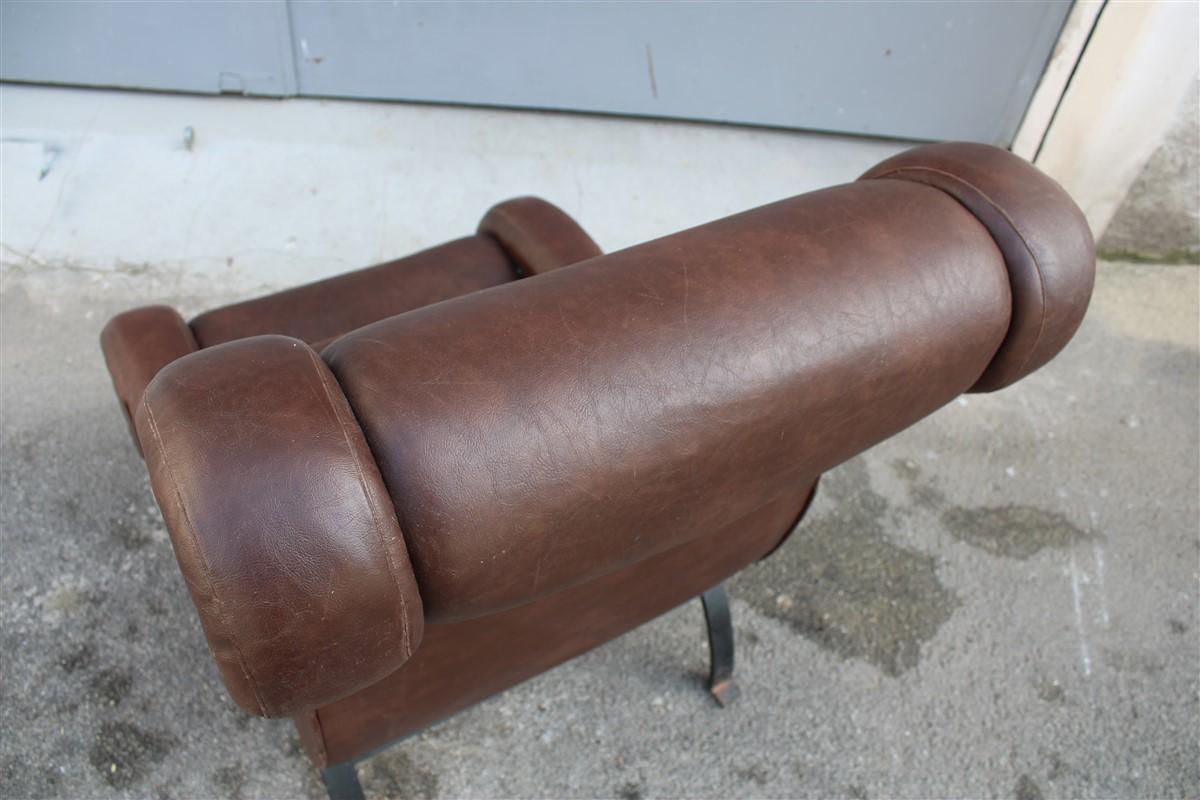Special Midcentury Italian Design Armchair Faux Leather 1950s Metal Foot For Sale 4