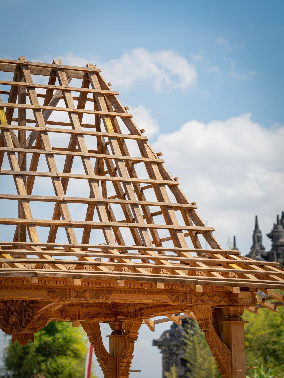 Special original teak wooden temple house - Gazebo For Sale 9