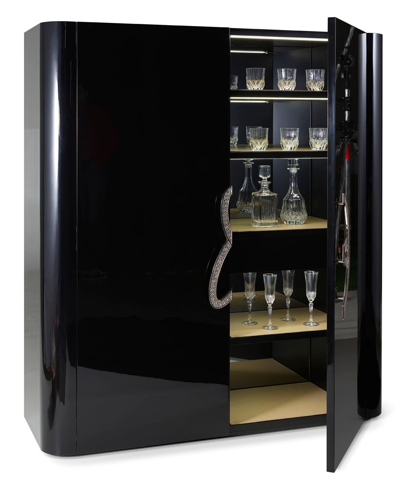 Precio Especial Armario Acabado Lacado Brillante Tirador Puerta Acabado Cromo Moderno en venta