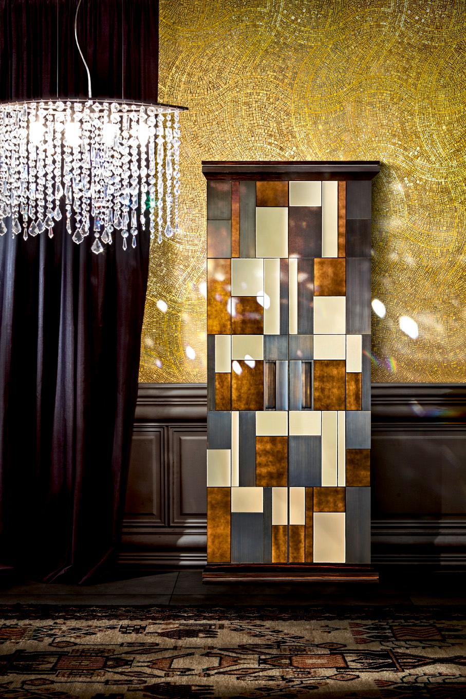 Italian Special Price Fantastic Cabinet Ebony Macassar Veenered For Sale