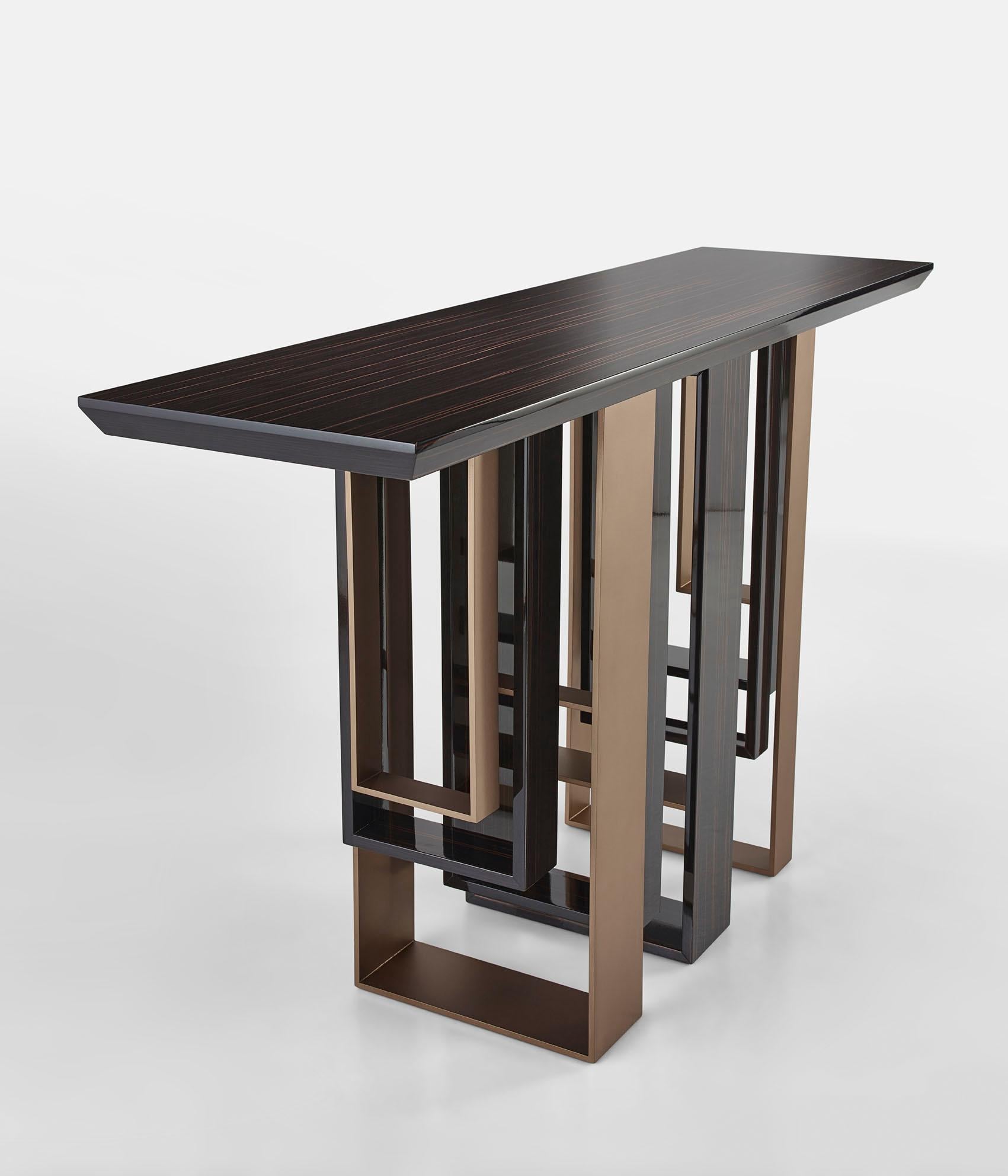 Altro Console di lusso a prezzo speciale  a Stock in vendita in vendita