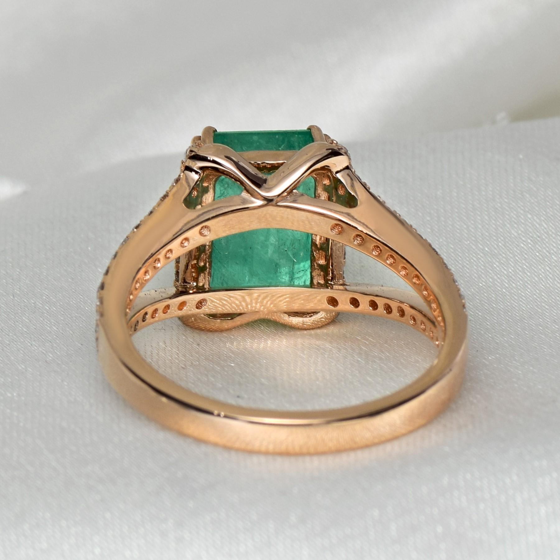 *Special Sale* IGI 14K 3.50 Ct Natural Emerald&Diamonds Antique Engagement Ring en vente 1