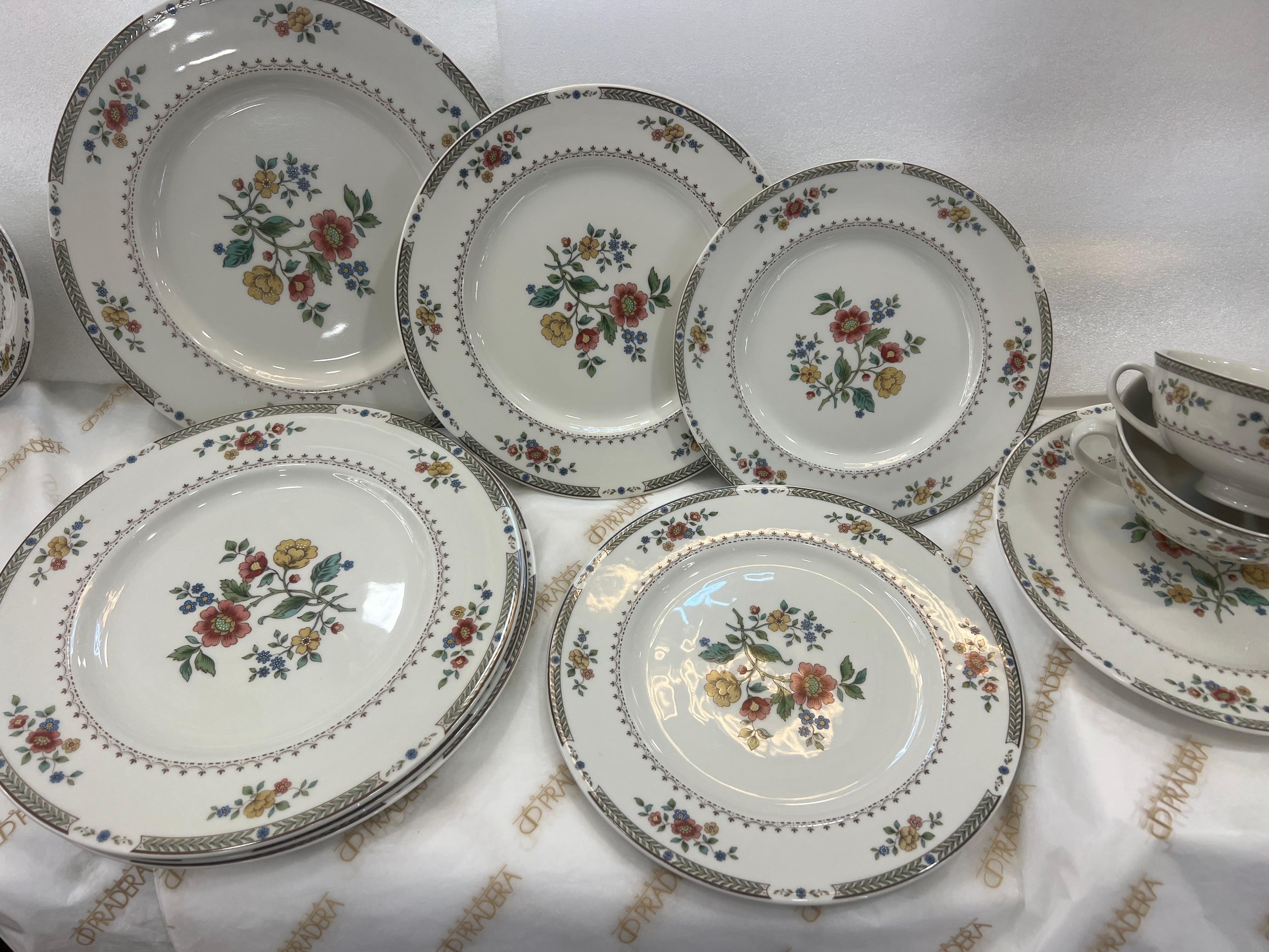Piezas de selección especiales para  Recambio Kingswood de Royal Doulton Inglés en venta