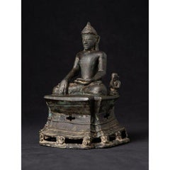 Special, Very Early Bronze Arakan Buddha Statue from Burma