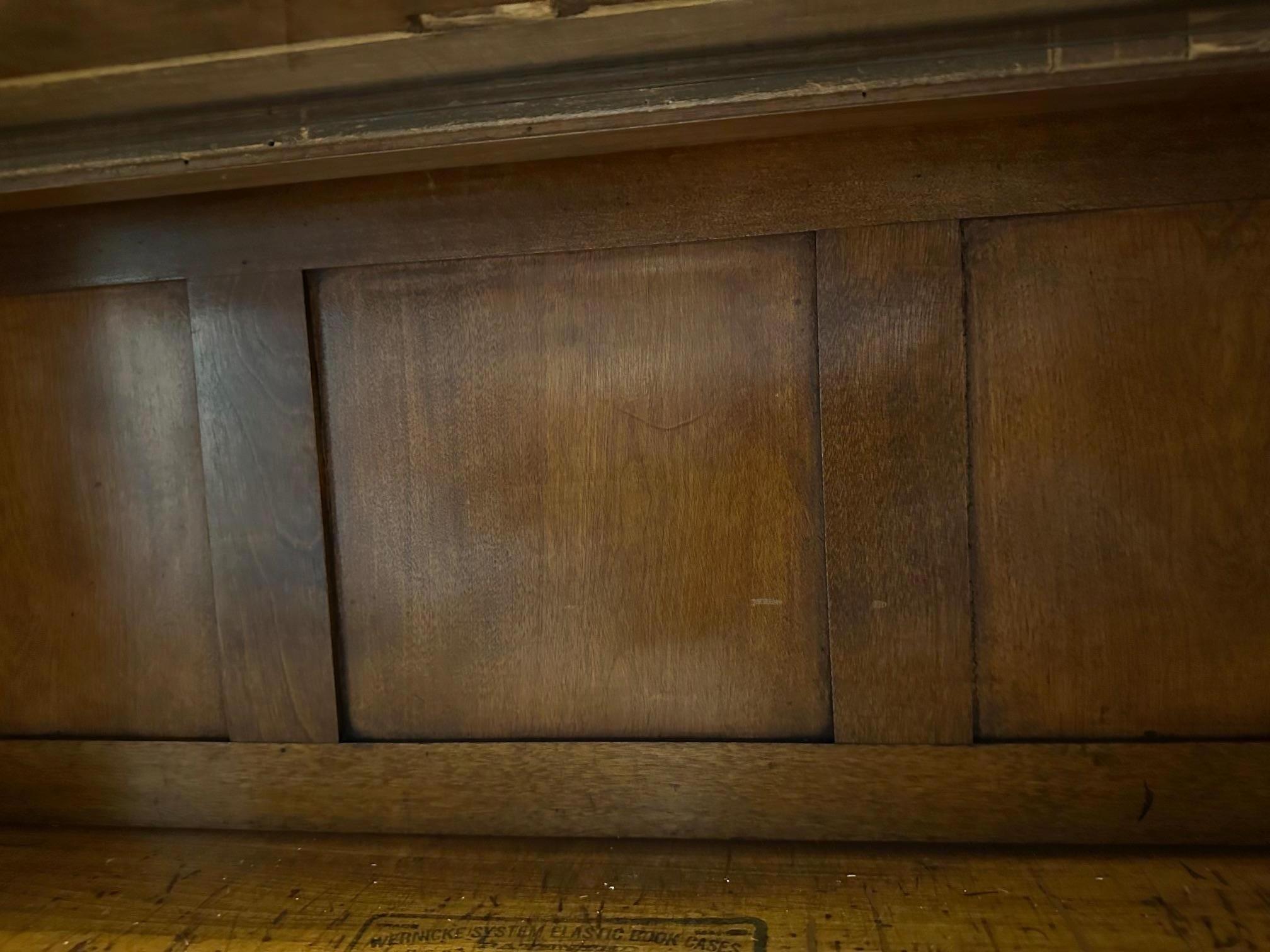 Libreria speciale Globe Wernicke in noce 5