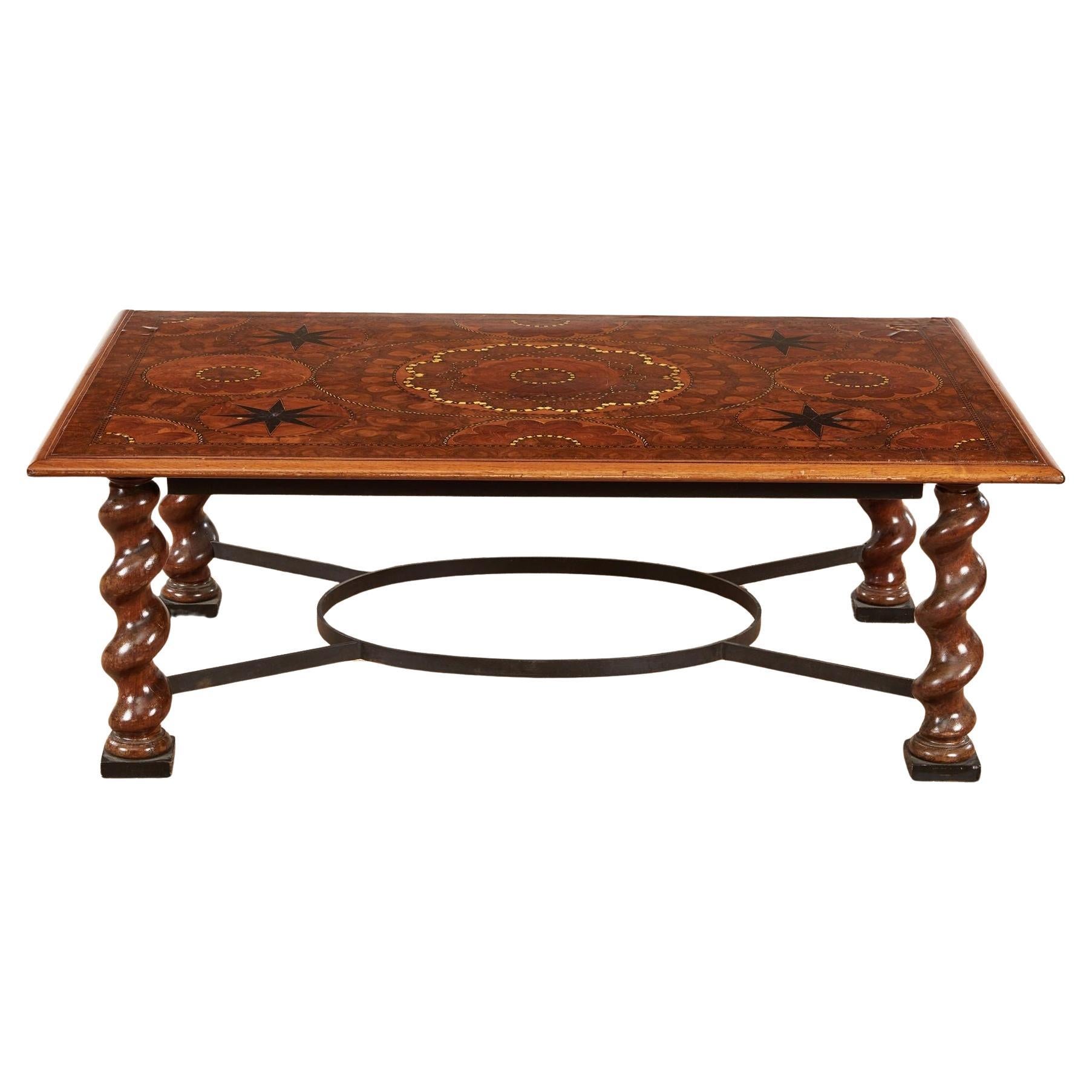 Mesa de centro chapada en madera de ostra espécimen