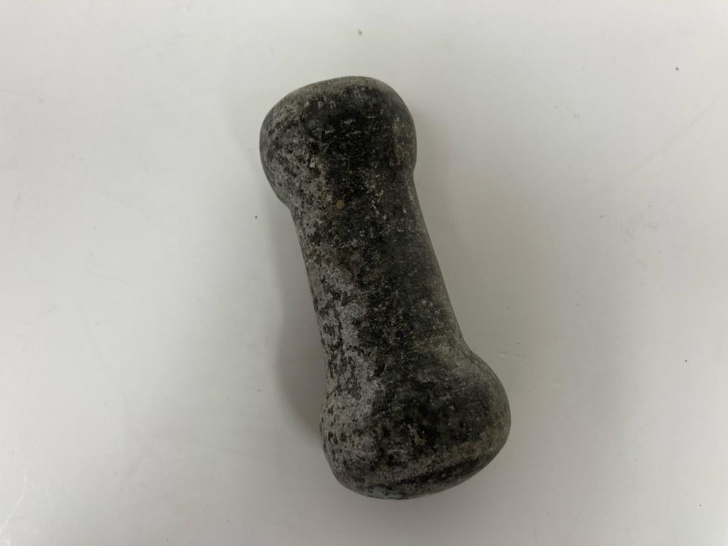 Speckled Gray Granite Mortar and Pestle Set In Fair Condition For Sale In Bridgeport, CT