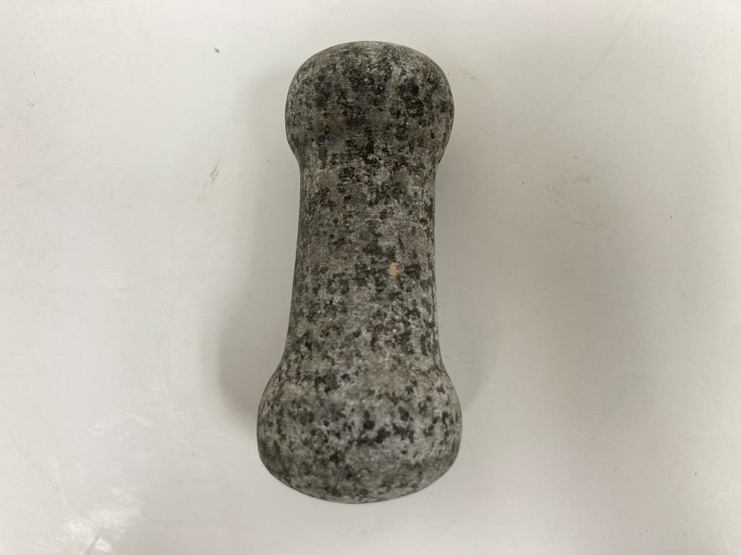 Speckled Gray Granite Mortar and Pestle Set For Sale 1