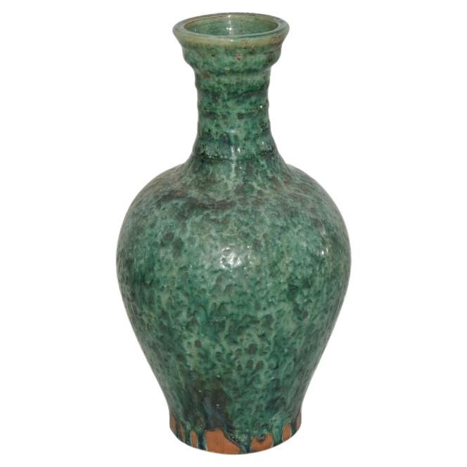 Vaso a collo alto verde maculato in vendita