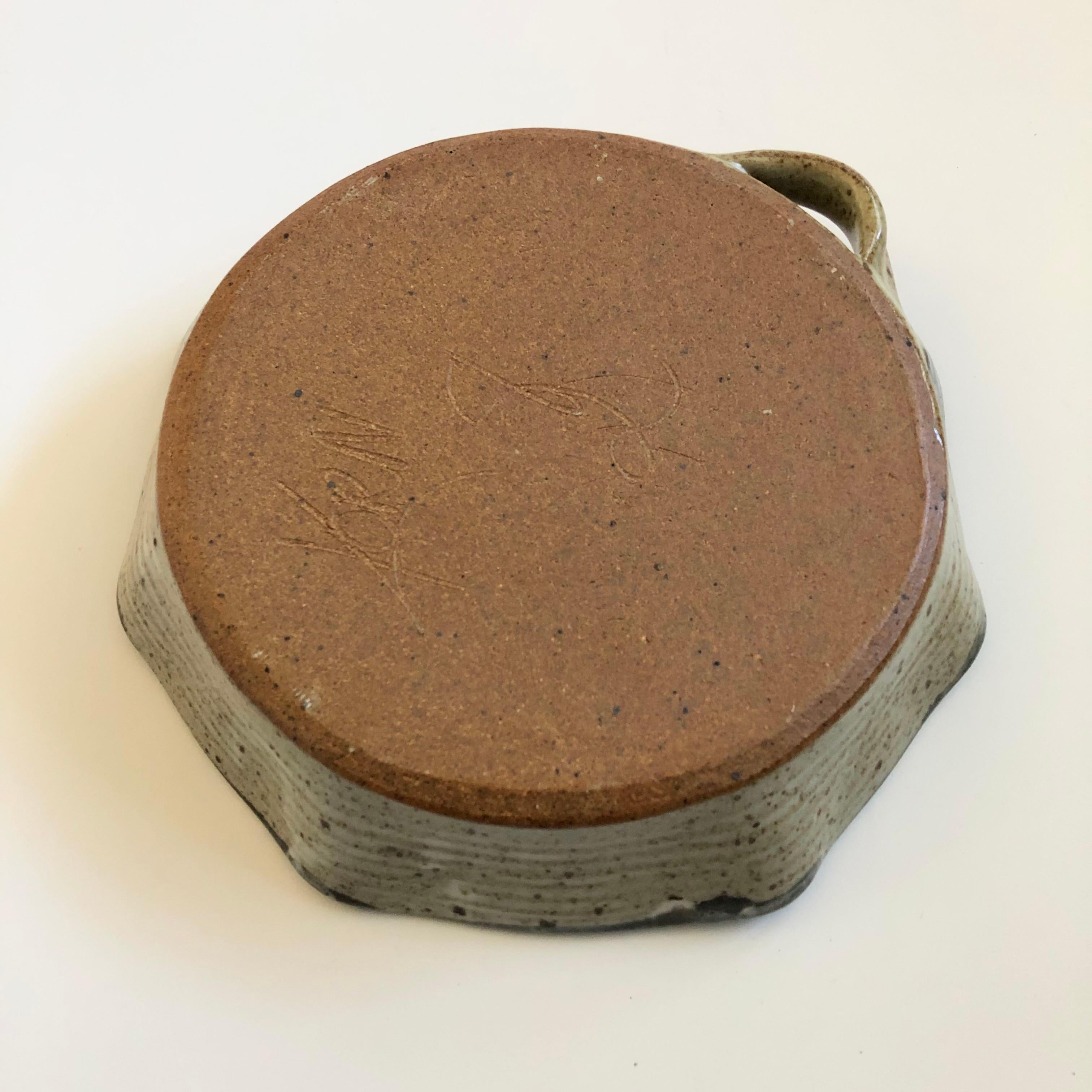 Speckled Studio Pottery-Teller – Montana Korn Pottery (Töpferwaren) im Angebot