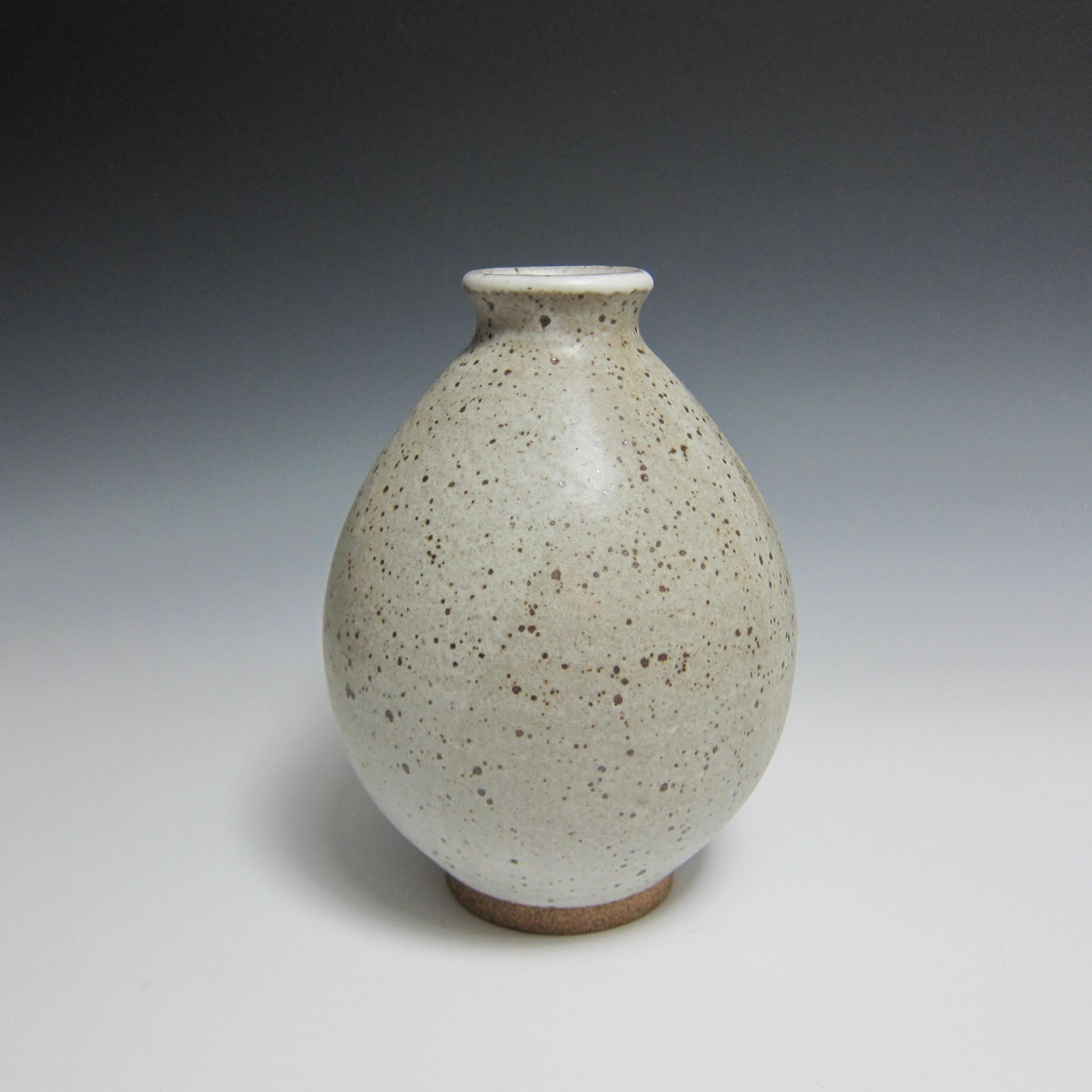 Mid-Century Modern Speckled White Flower Bottle / Ceramic Vase by Jason Fox For Sale
