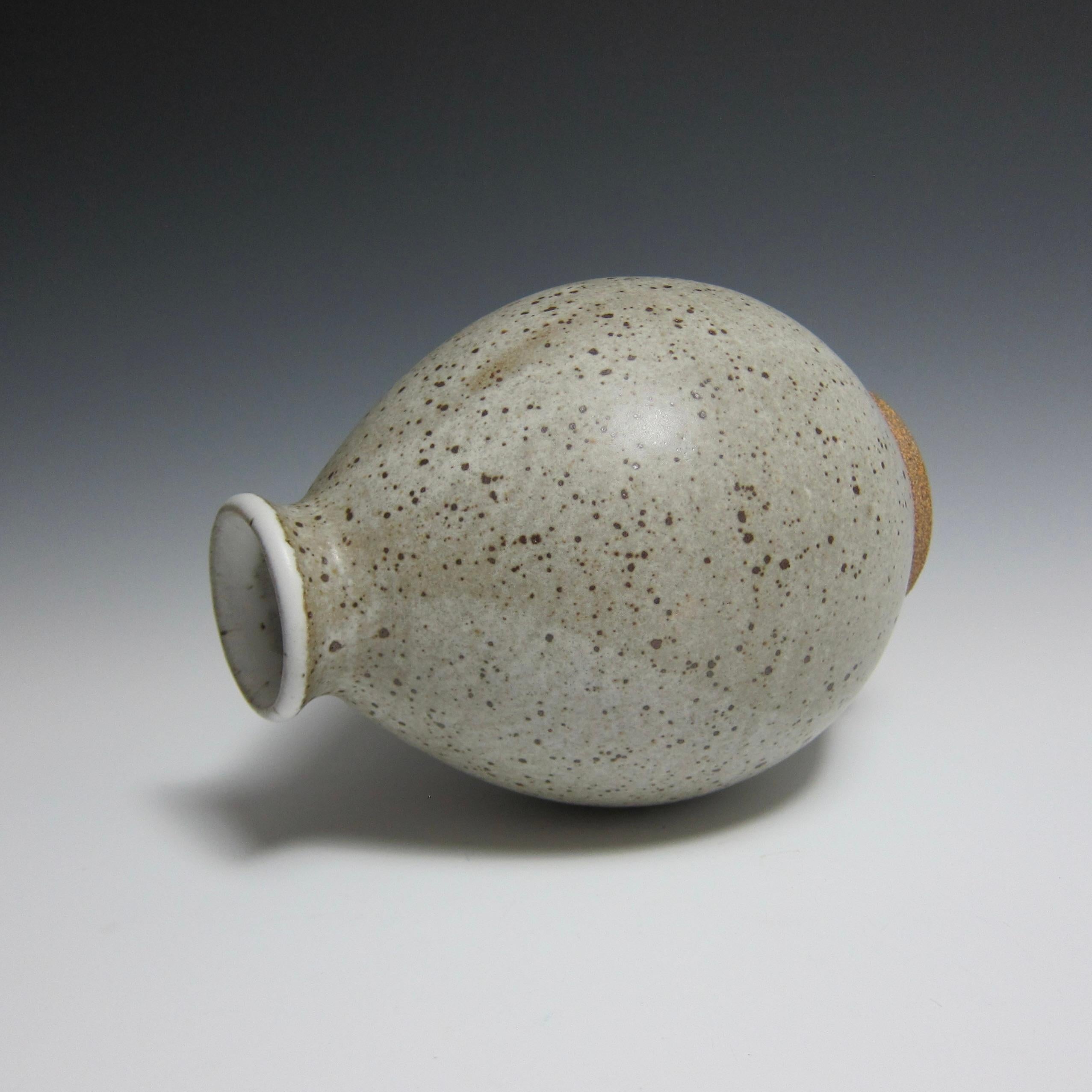 Hand-Crafted Speckled White Flower Bottle / Ceramic Vase by Jason Fox For Sale