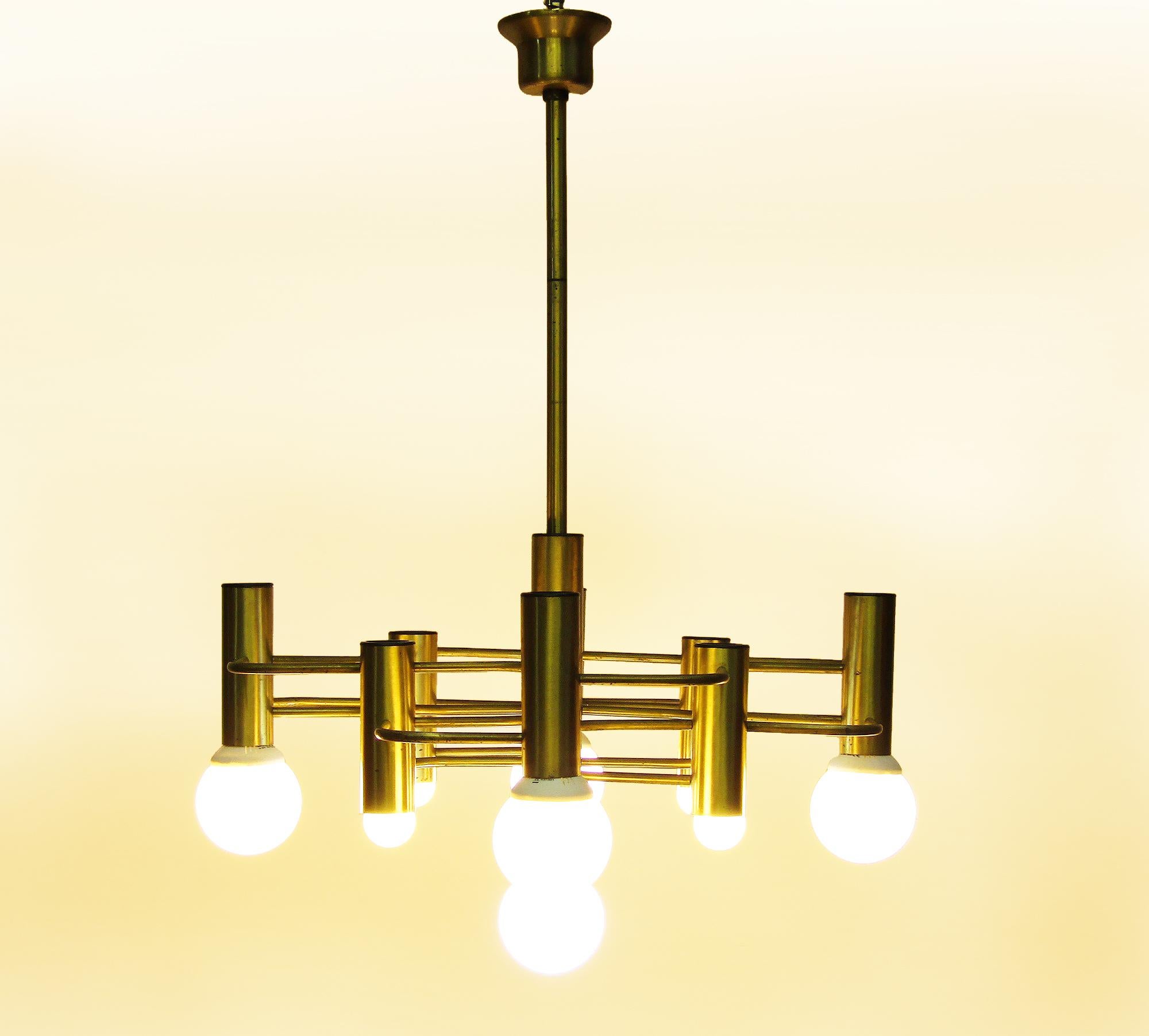 Spectacular 1960s Italian Chandelier By Gaetano Sciolari For Boulanger In Good Condition In Shepperton, Surrey