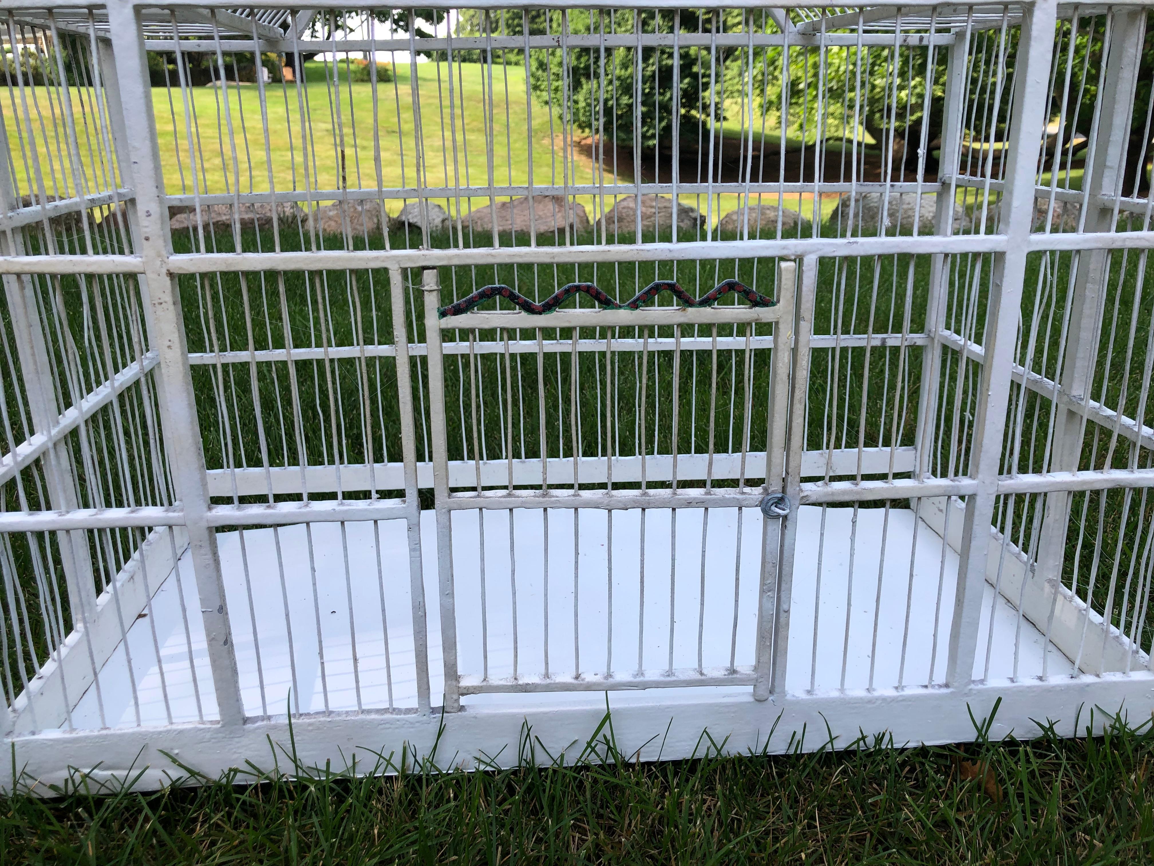 Spectacular 19th Century French Carved Wood Birdcage In Good Condition In Hopewell, NJ