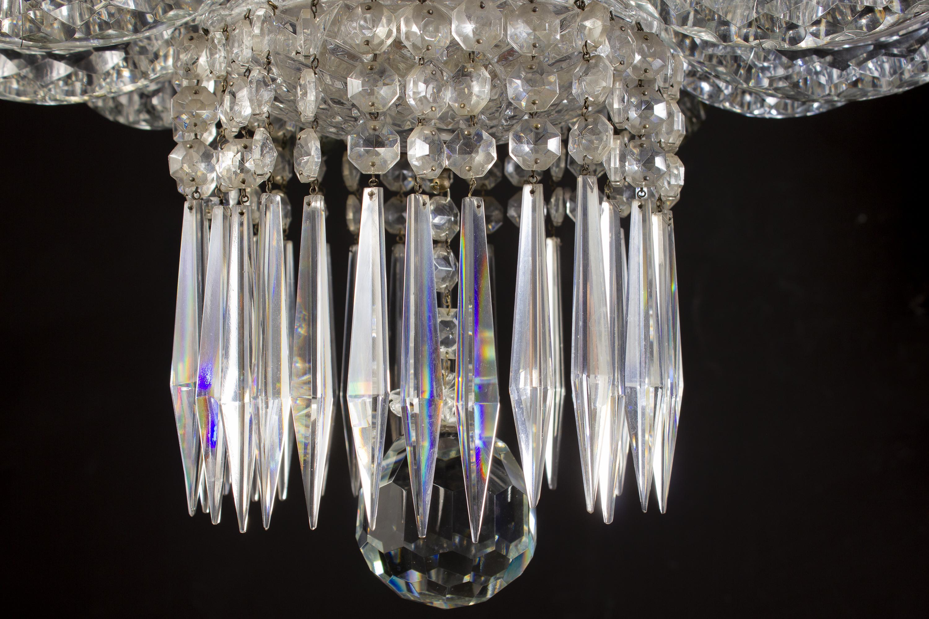 Spectaculaire lustre en cristal français du 19e siècle:: années 1880 en vente 4