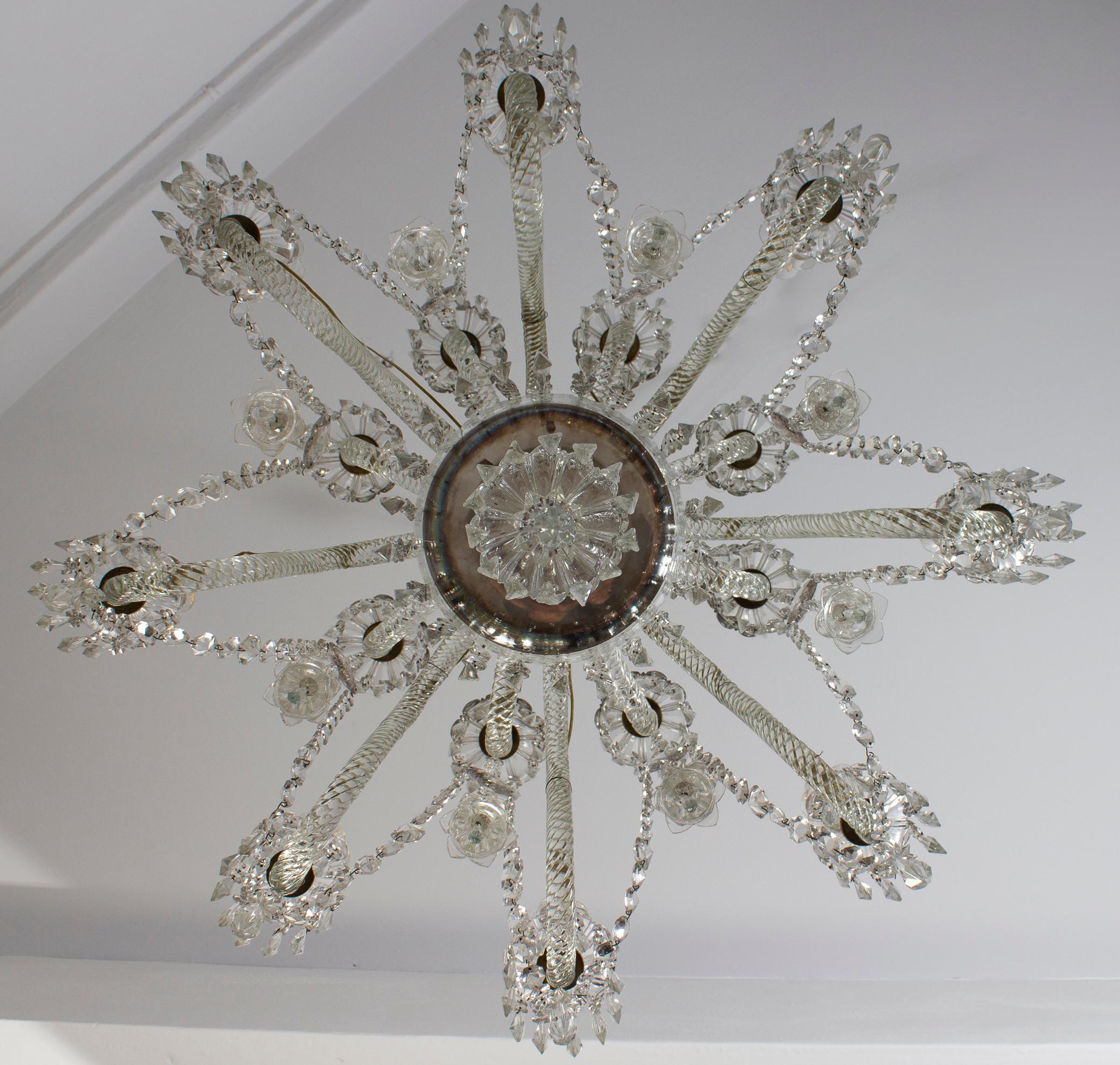 Spectacular 19th Century French Crystal Chandelier, 1880s For Sale 7