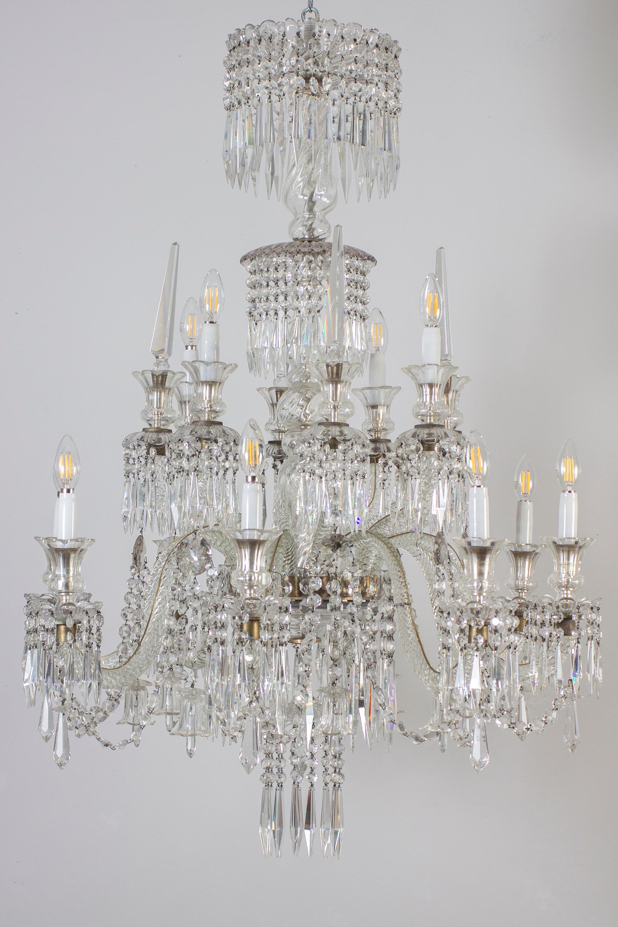 Late 19th Century Spectacular 19th Century French Crystal Chandelier, 1880s For Sale