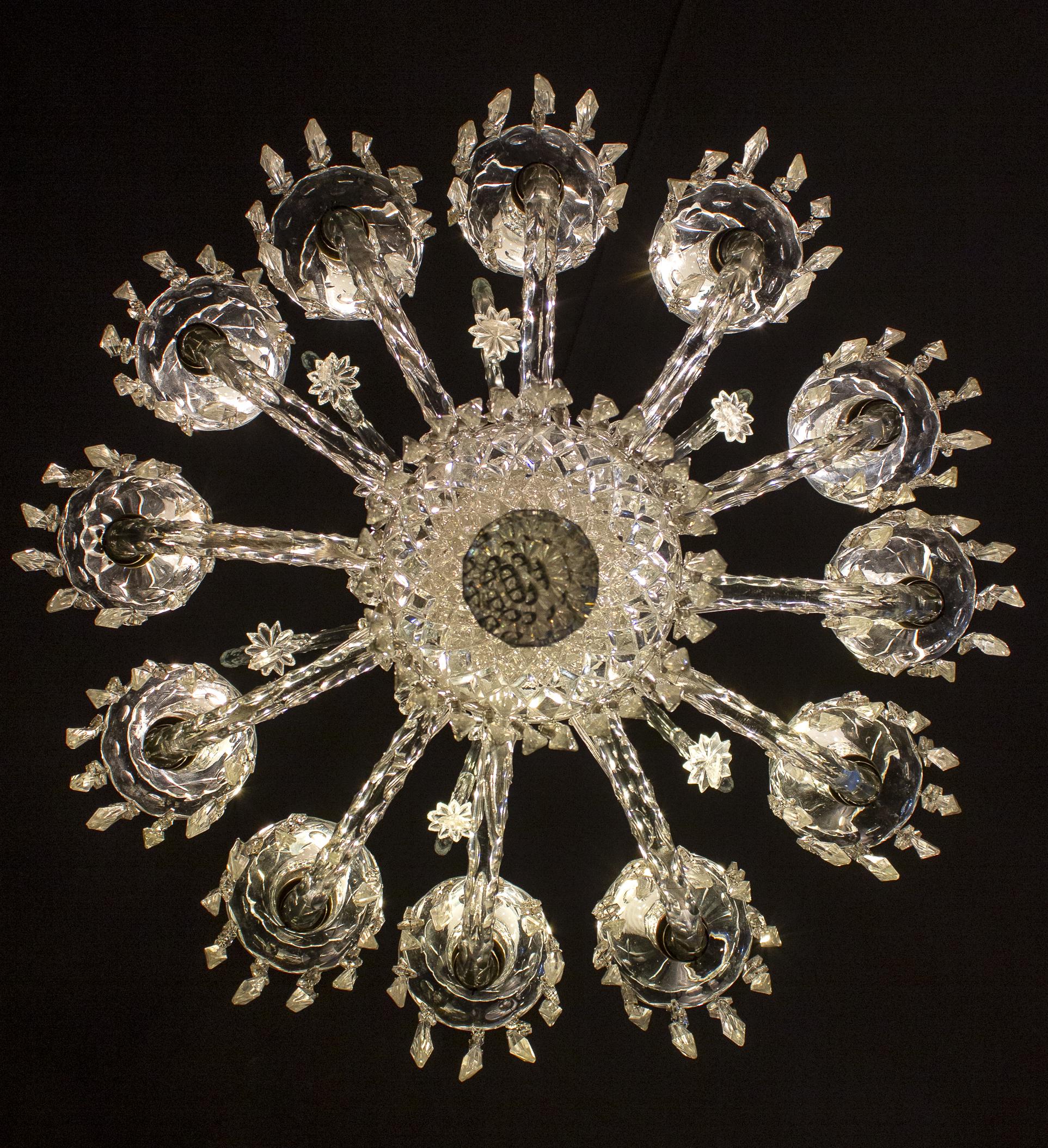 Fin du XIXe siècle Spectaculaire lustre français en cristal du 19ème siècle, années 1880 en vente