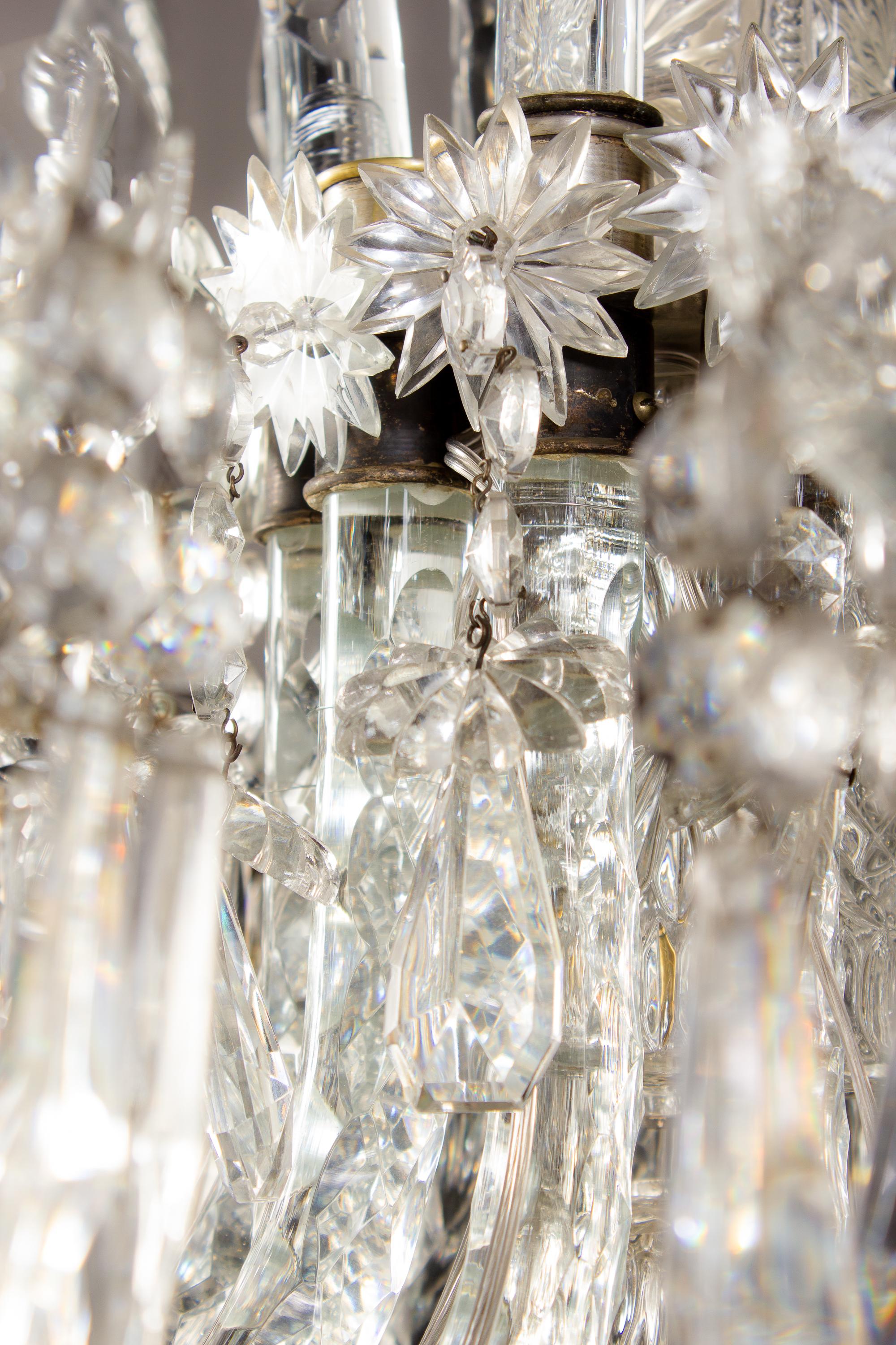 Spectaculaire lustre en cristal français du 19e siècle:: années 1880 en vente 3