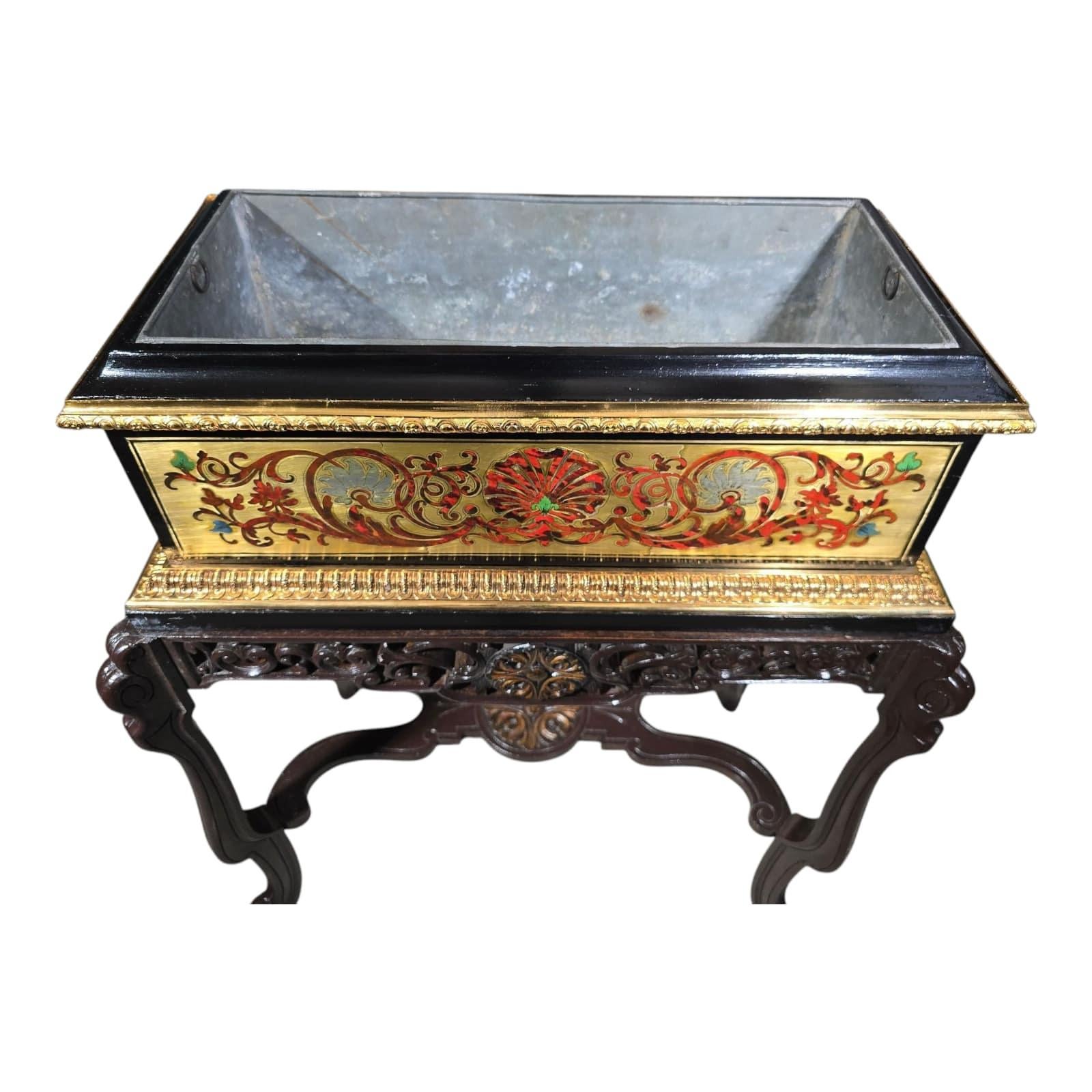 Spectacular 19th Century French Jardinière with Boulle Marquetry For Sale 5