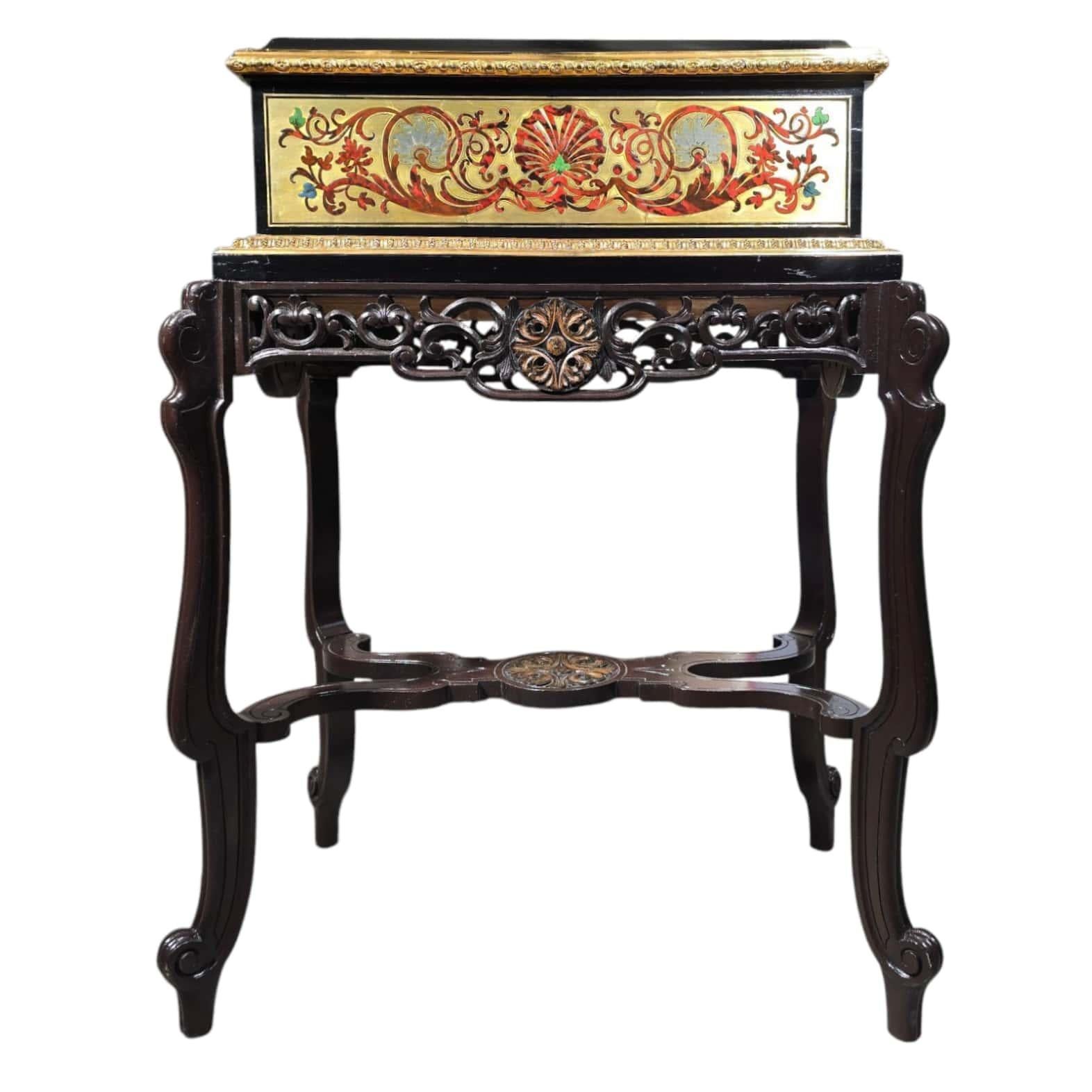 Spectacular 19th Century French Jardinière with Boulle Marquetry For Sale 1