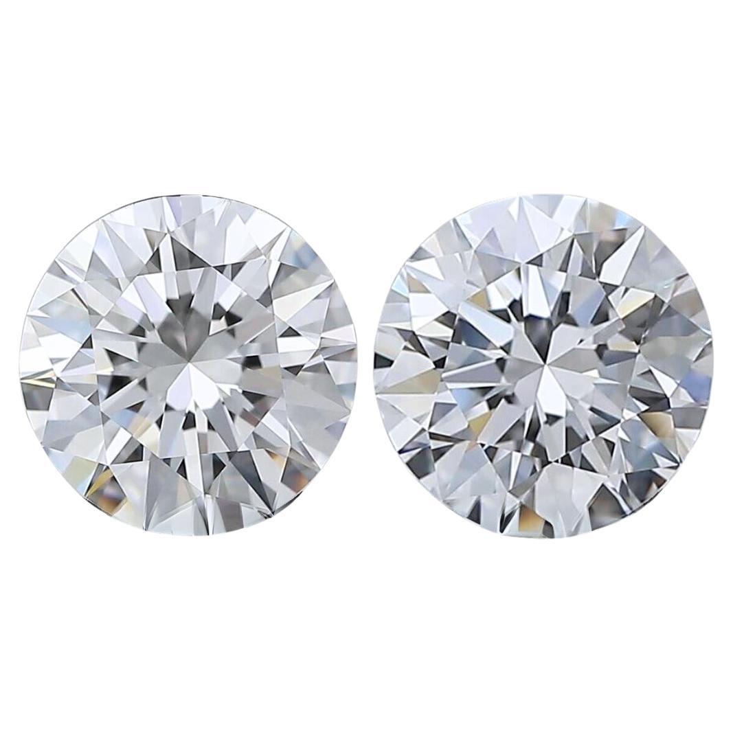 Spectaculaire paire de diamants taille idéale de 2,05 carats de qualité supérieure et certifiés IGI en vente