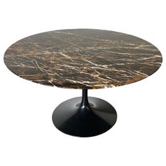 Eero Saarinen Tables 123 For Sale At 1stdibs