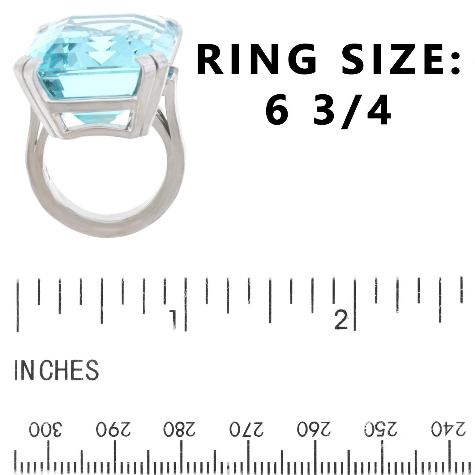 Women's or Men's Spectacular 62.42 Carat Aquamarine Ring 18 Karat circa 2019 American GIA For Sale