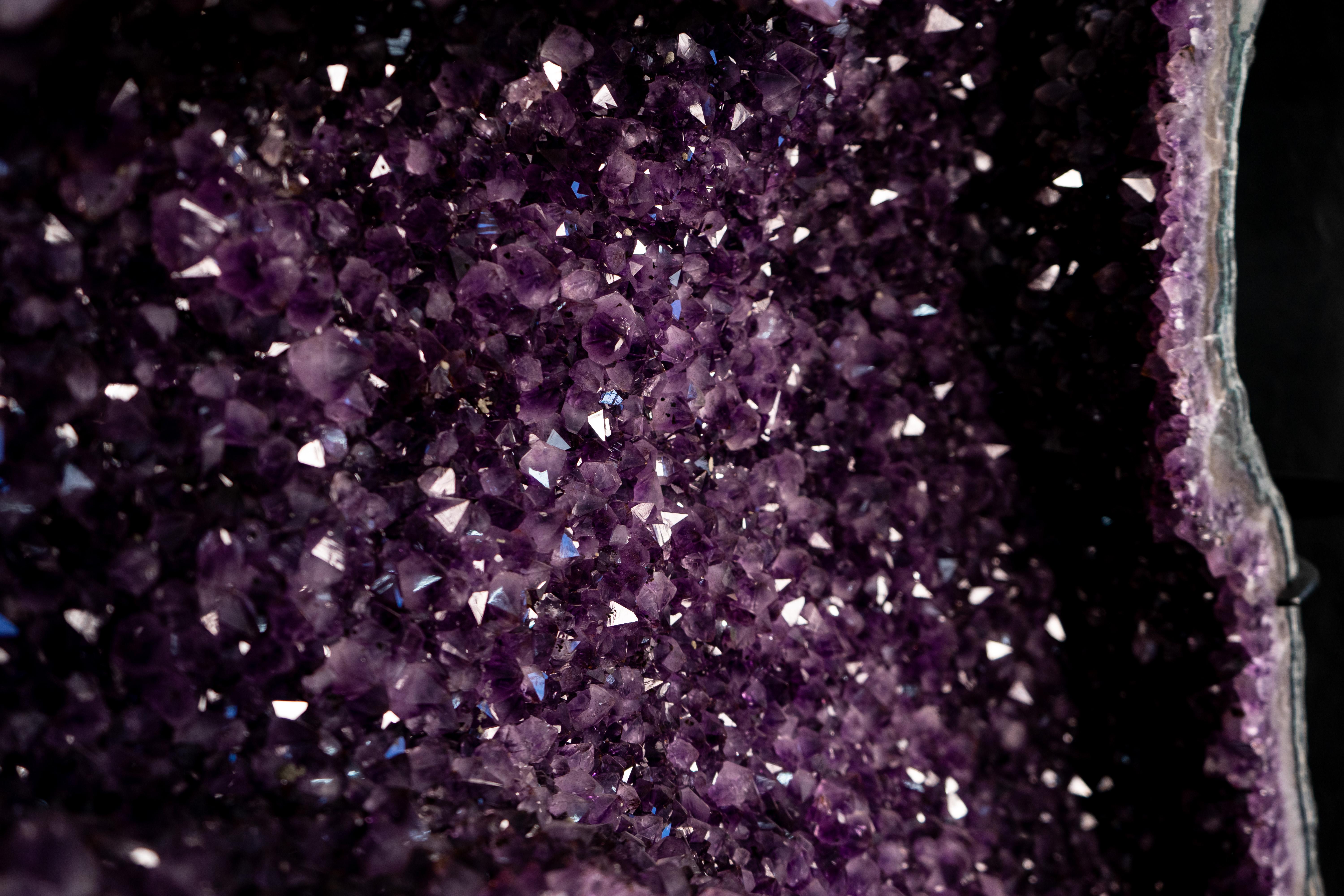 Geode con ali di farfalla di ametista alto 64 pollici in vendita 4