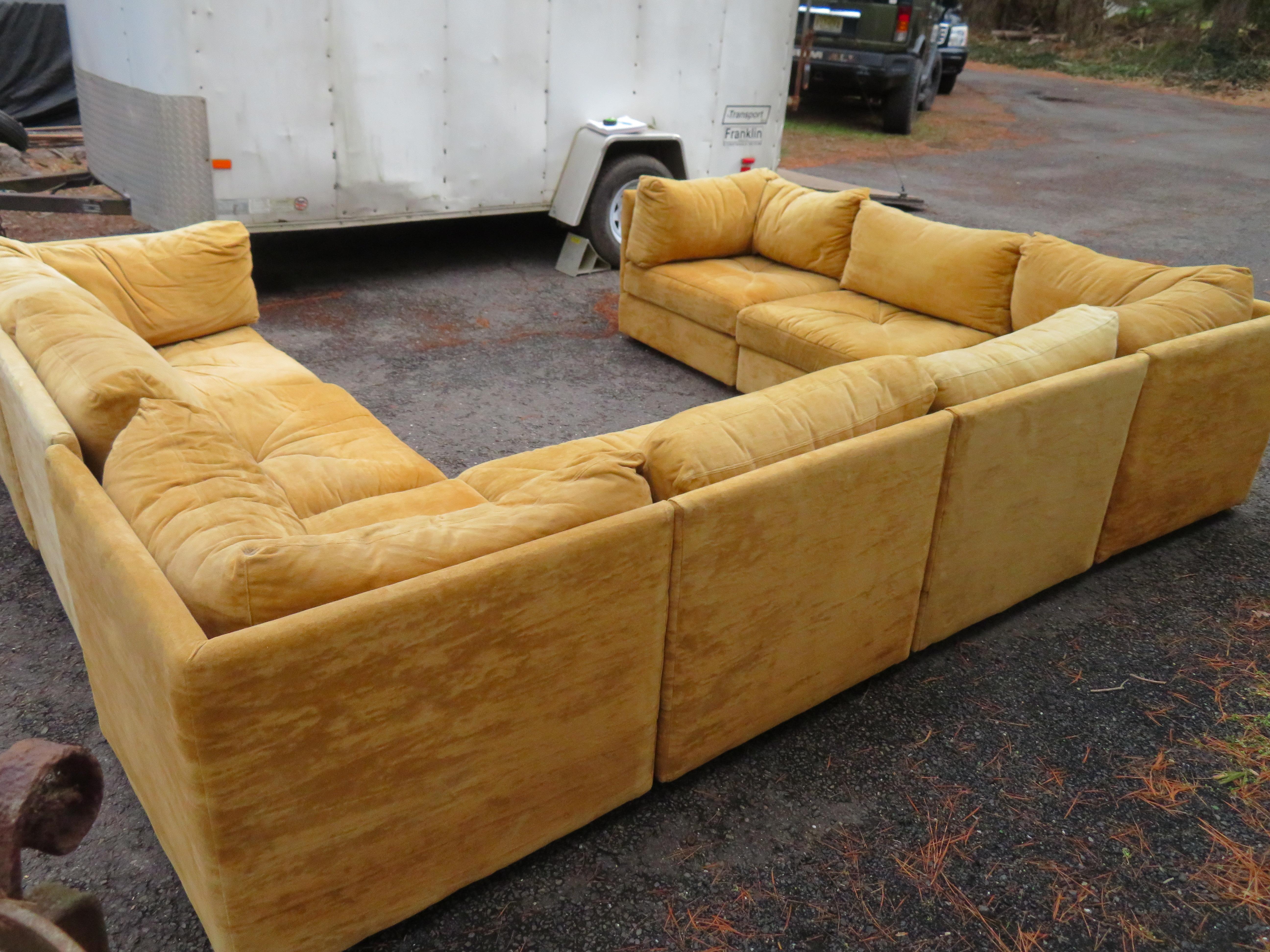 Spektakuläres 8er-Set Würfel-Sofa im Stil von Milo Baughman aus der Mitte des Jahrhunderts im Angebot 1
