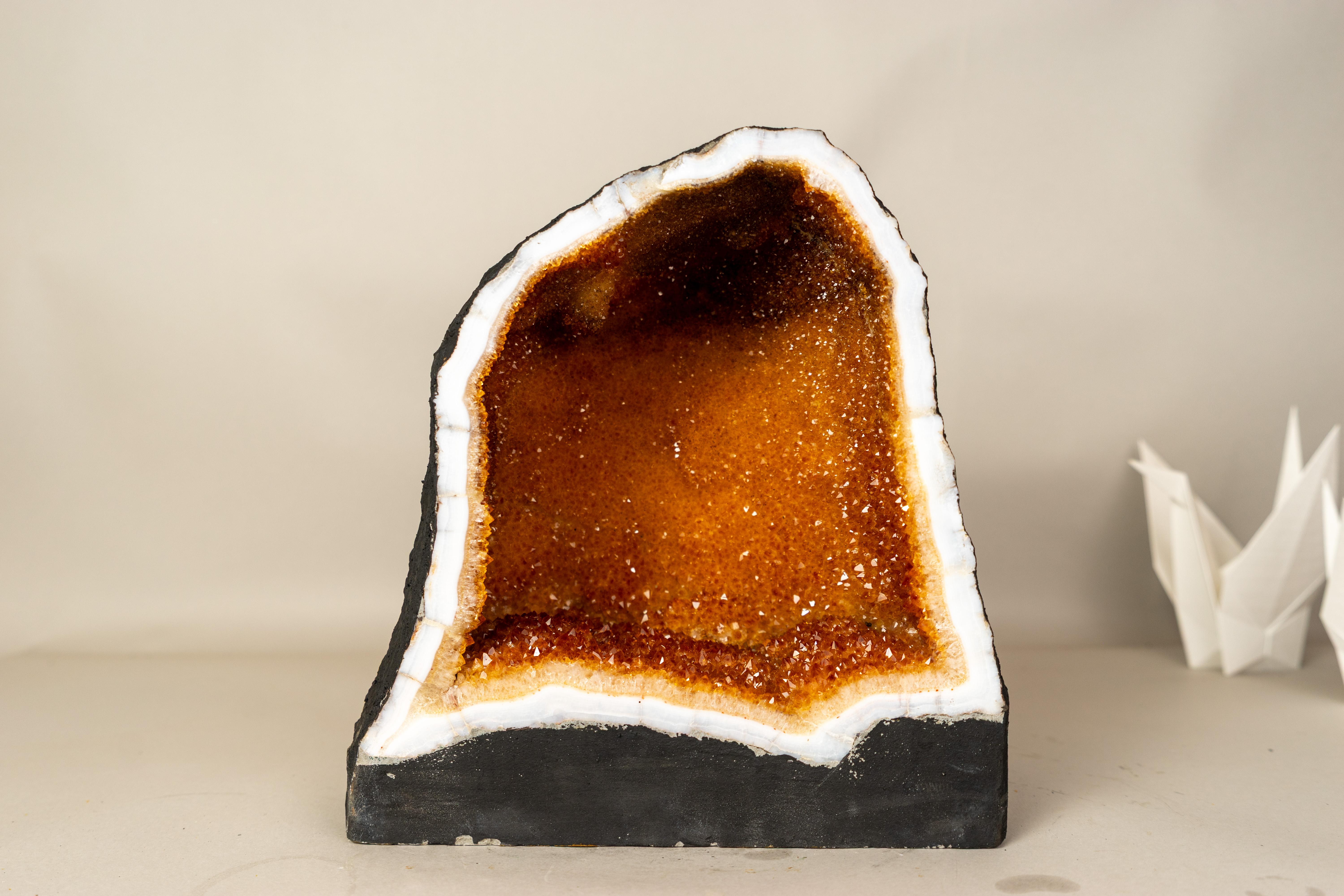 Spektakuläre all natürliche Citrin-Geode-Kave aus Citrin im Angebot 4