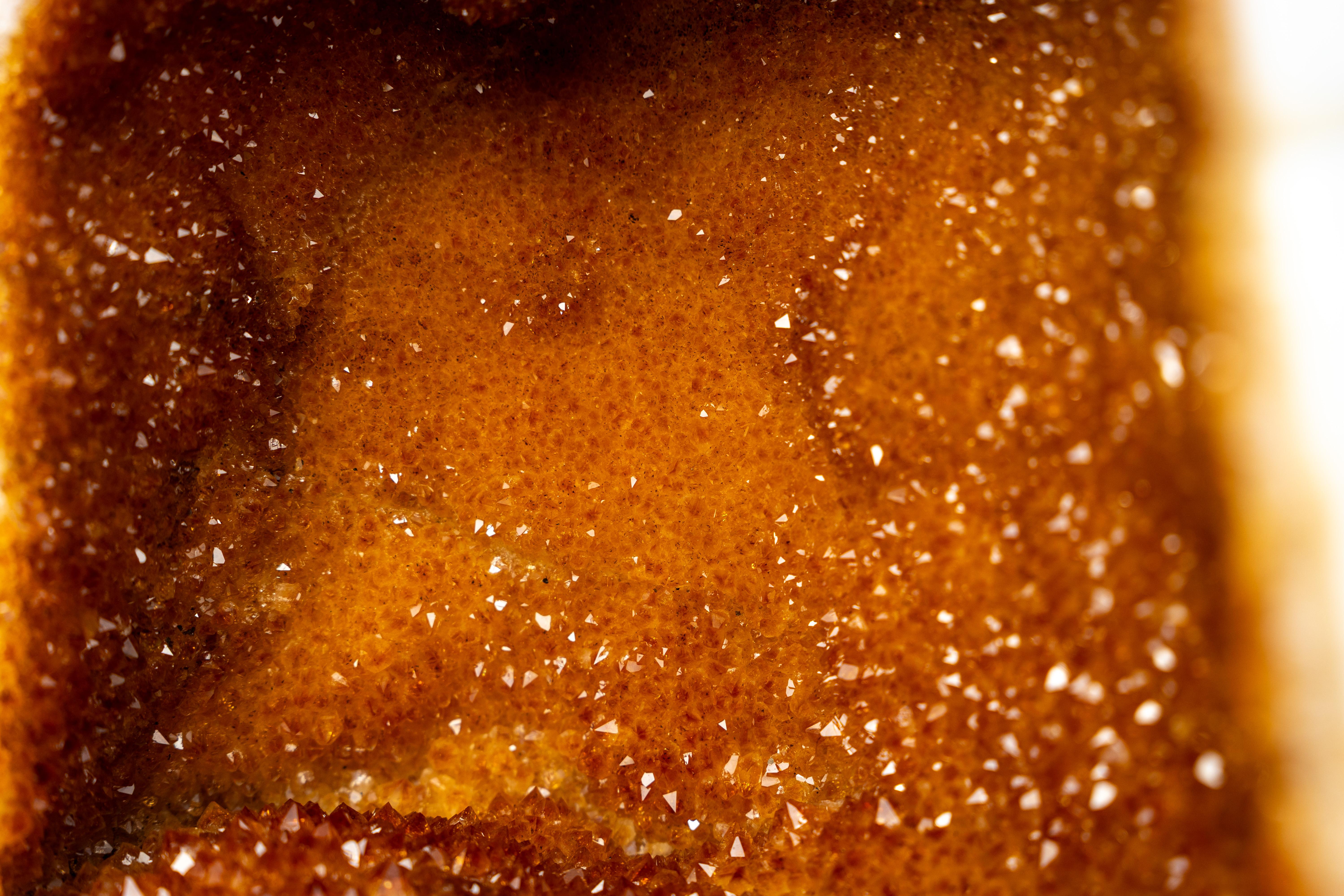 Spektakuläre all natürliche Citrin-Geode-Kave aus Citrin (Brasilianisch) im Angebot
