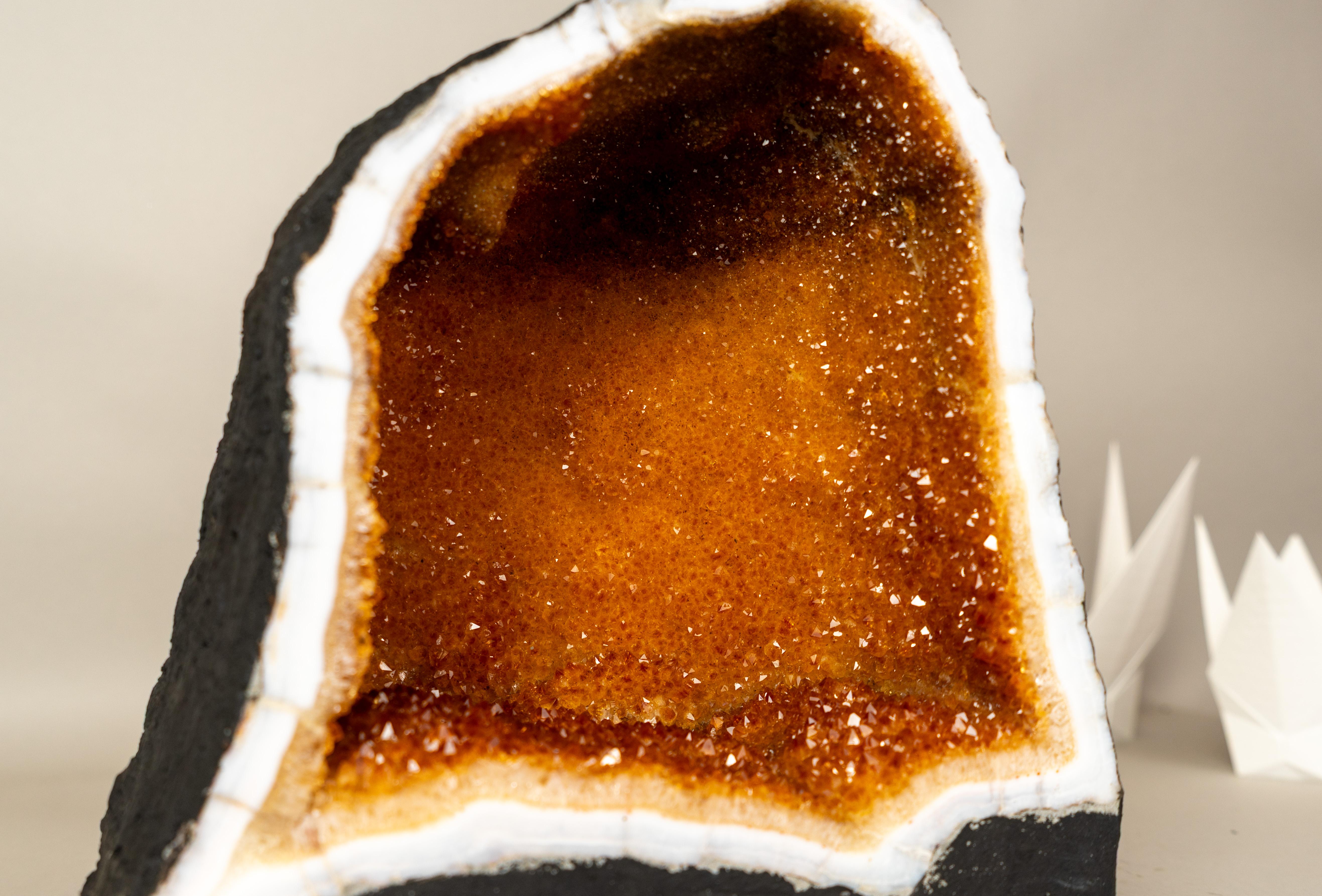 Spektakuläre all natürliche Citrin-Geode-Kave aus Citrin im Angebot 3
