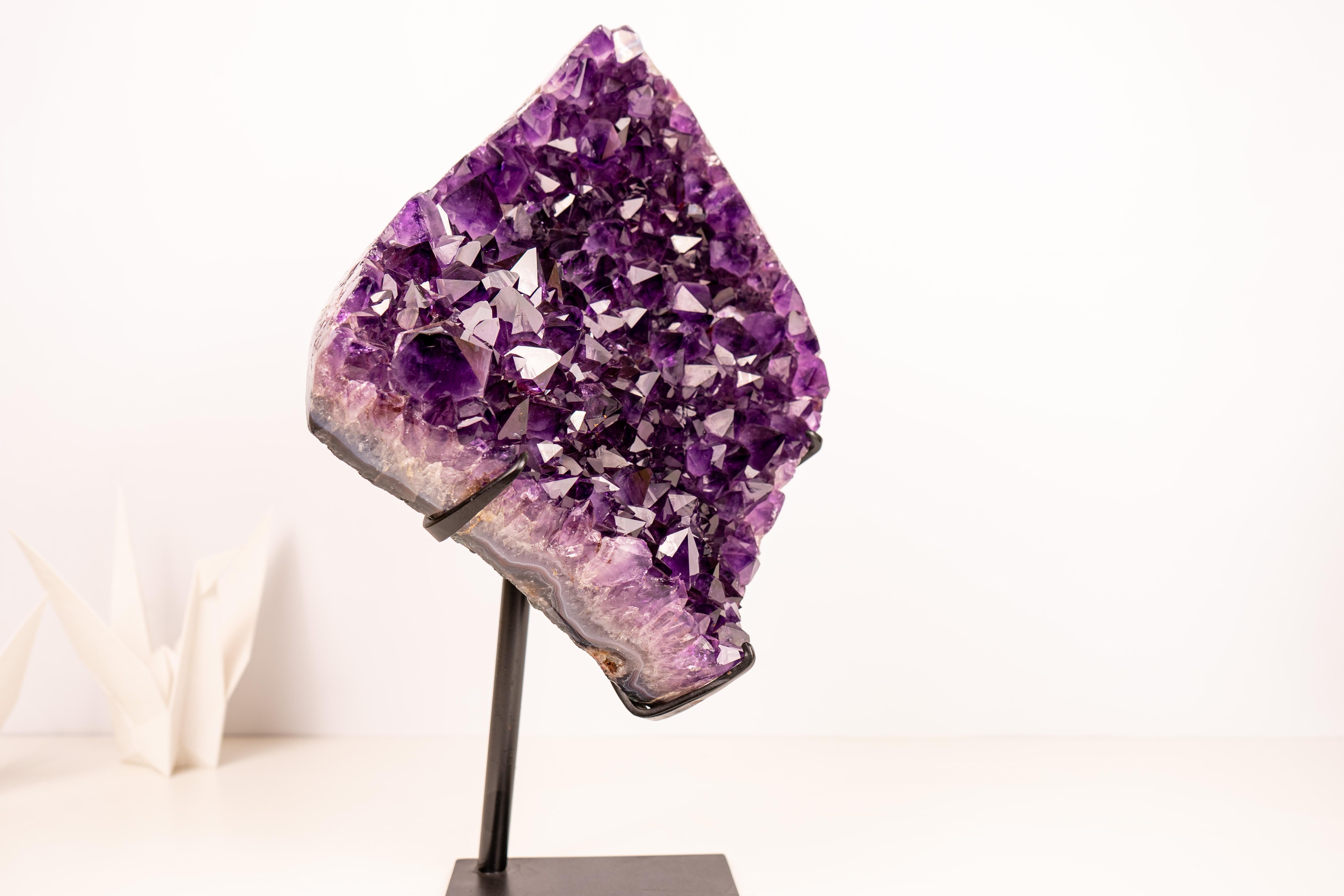 Brésilien Grappe de géodes d'améthyste spectaculaires en vente