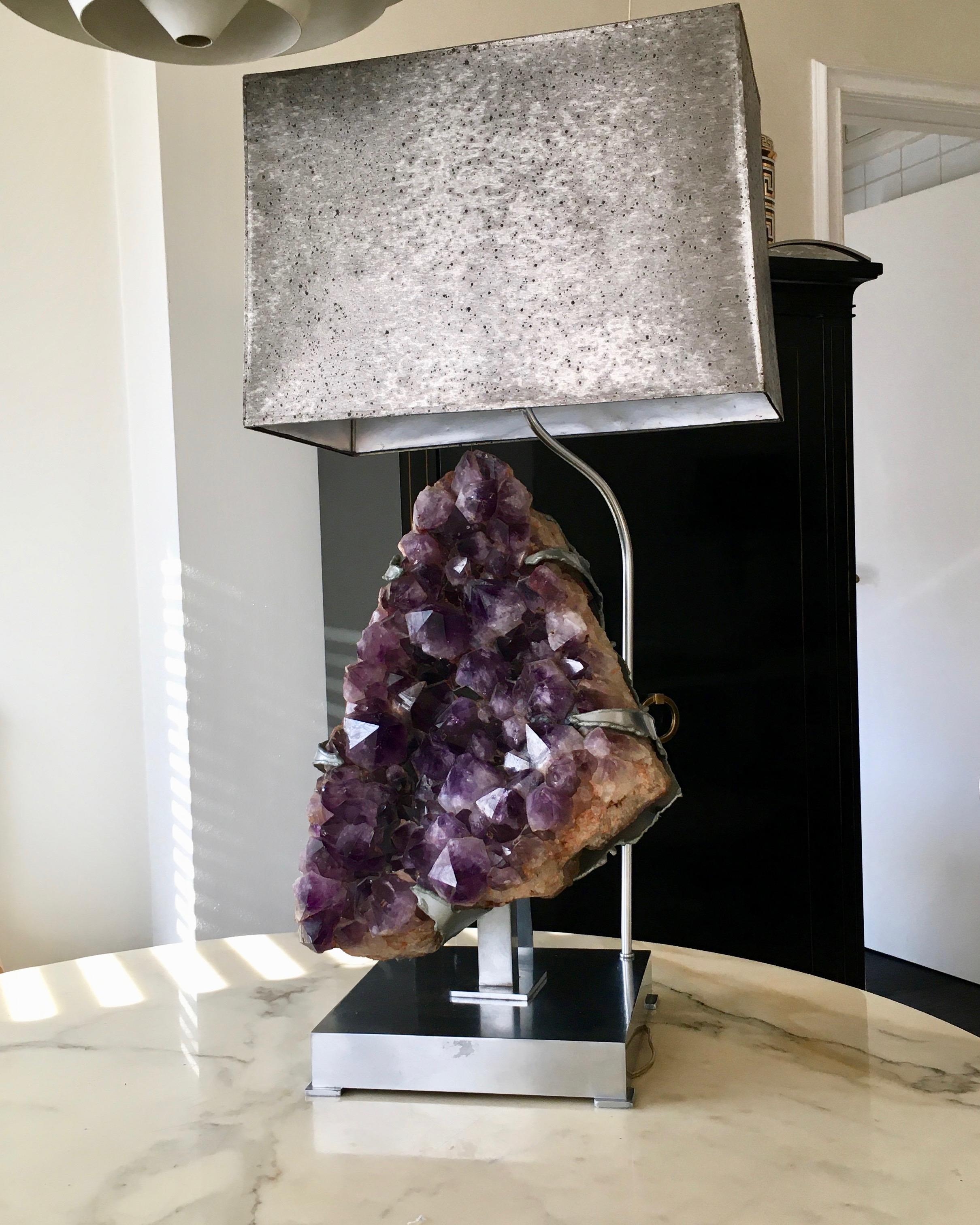 Spectacular Amethyst Geode Table Lamp by Willy Daro, Belgium 1968 For Sale 6
