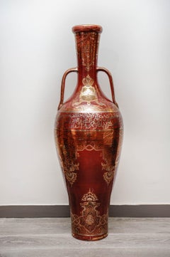 Spectacular Amphora from the Kingdom of Morocco