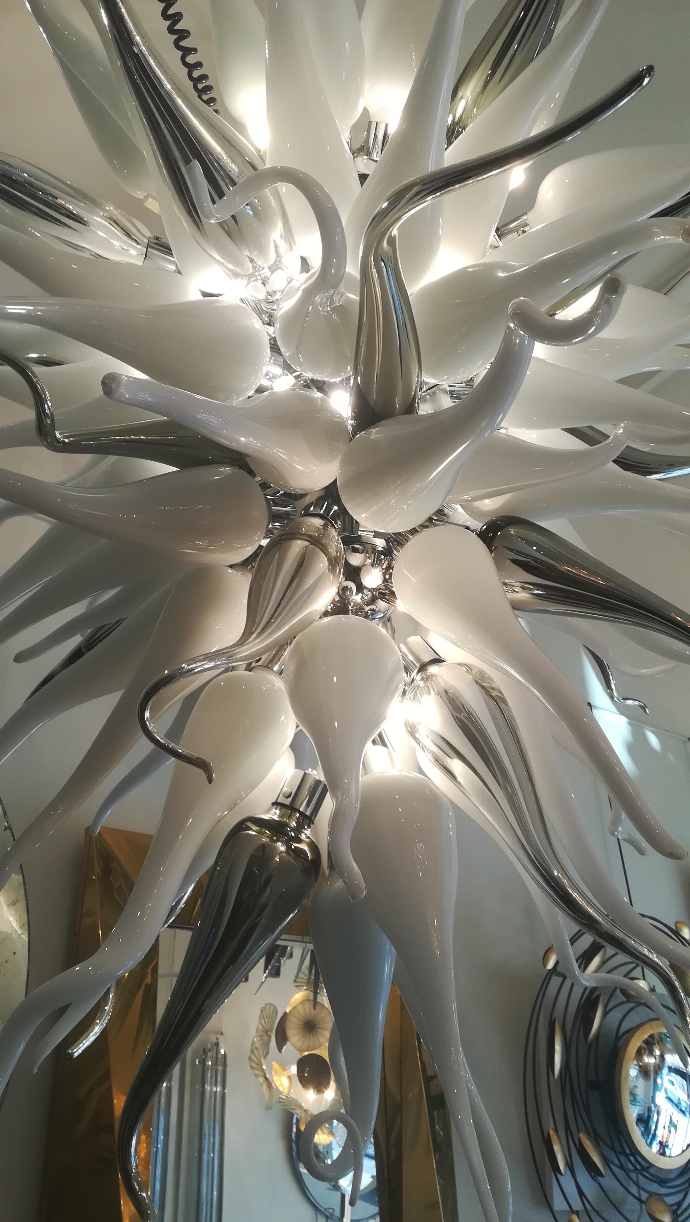Spectacular and Huge Murano Glass Chandelier 6