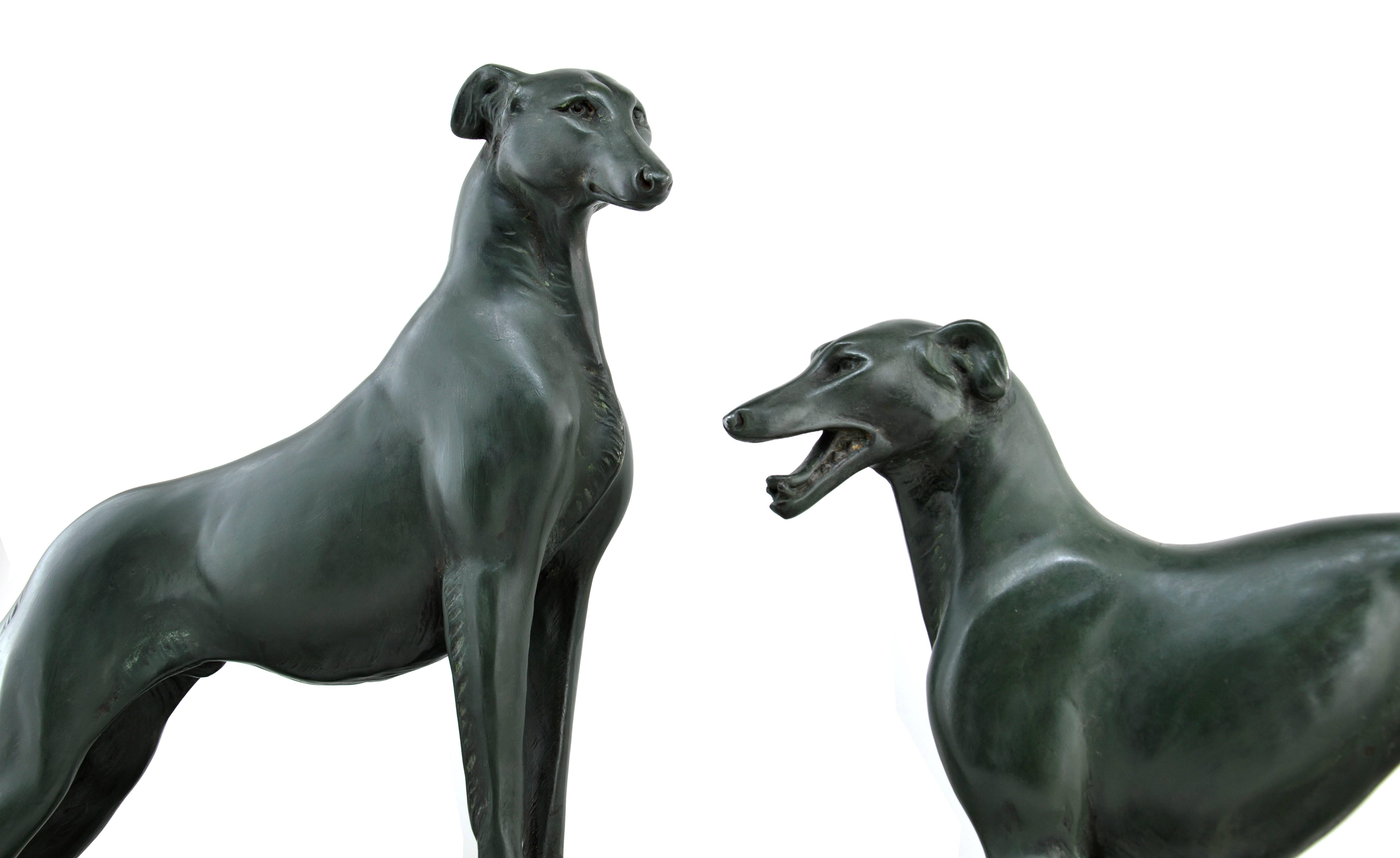 Spectacular and Large French Art Deco Greyhound 'Borzoi' Sculpture, 1930 In Good Condition In Saint-Amans-des-Cots, FR