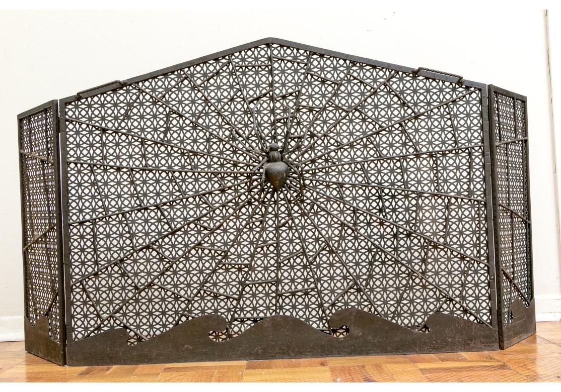 Espectacular Biombo de Telaraña de Hierro Antiguo Arts and Crafts en venta 8