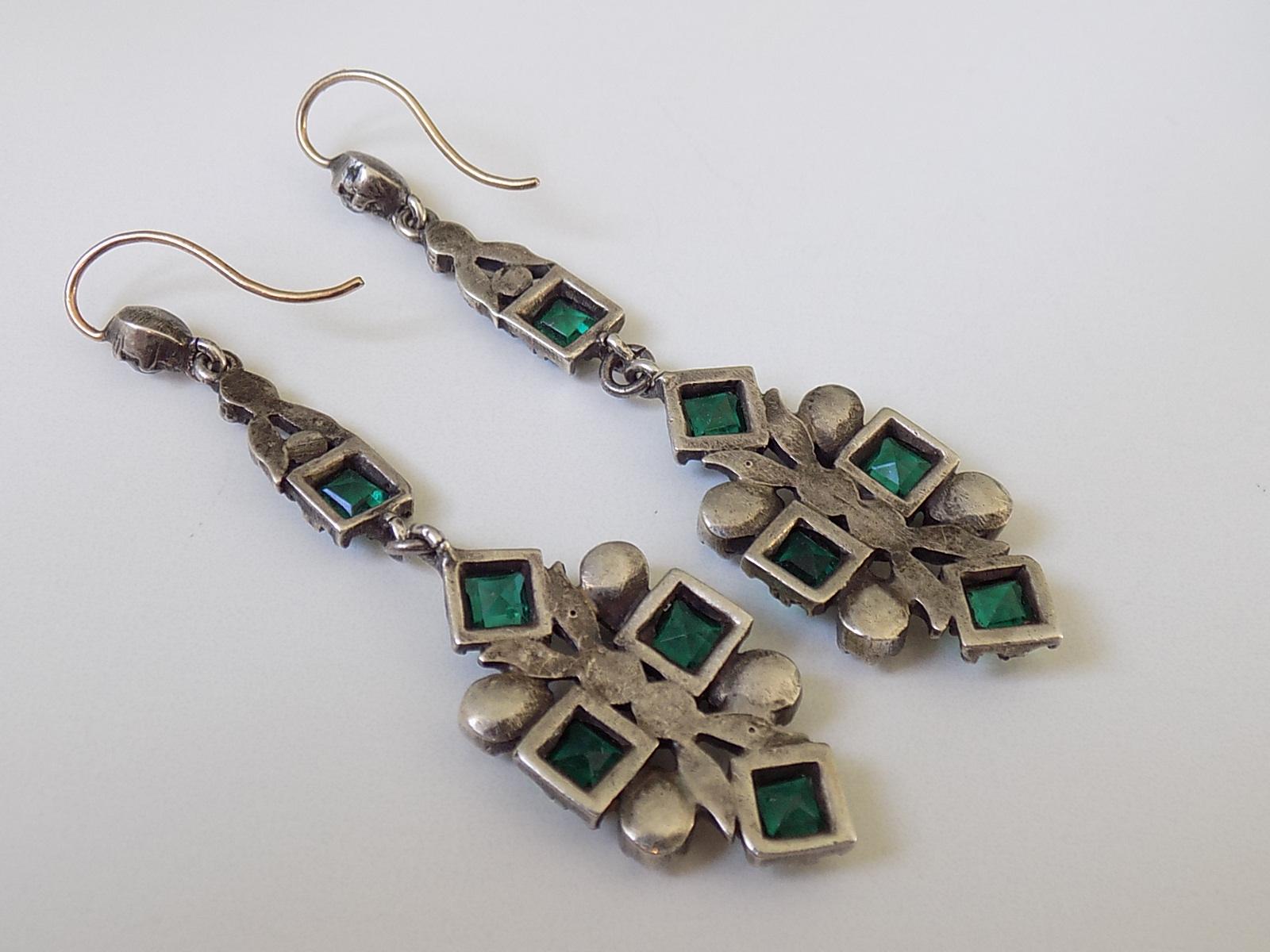 Spectacular Antique Edwardian Gold Silver Emerald Paste Drop Earrings In Good Condition In Boston, Lincolnshire