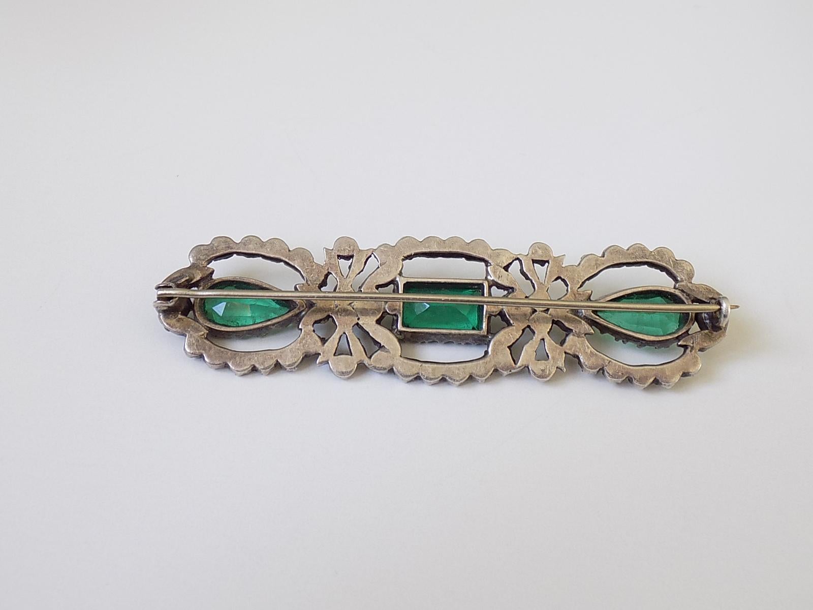 antique emerald brooch