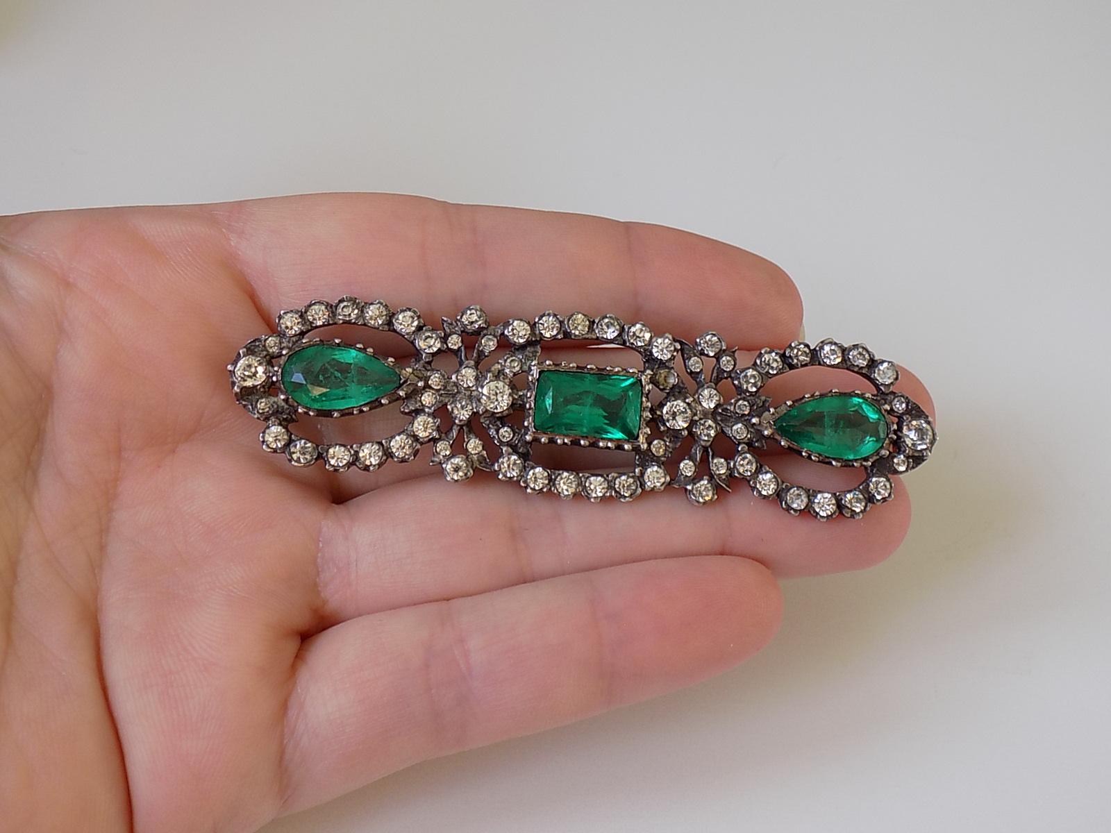 Spectacular Antique Edwardian Silver Lazarus Emerald Paste Brooch In Good Condition For Sale In Boston, Lincolnshire
