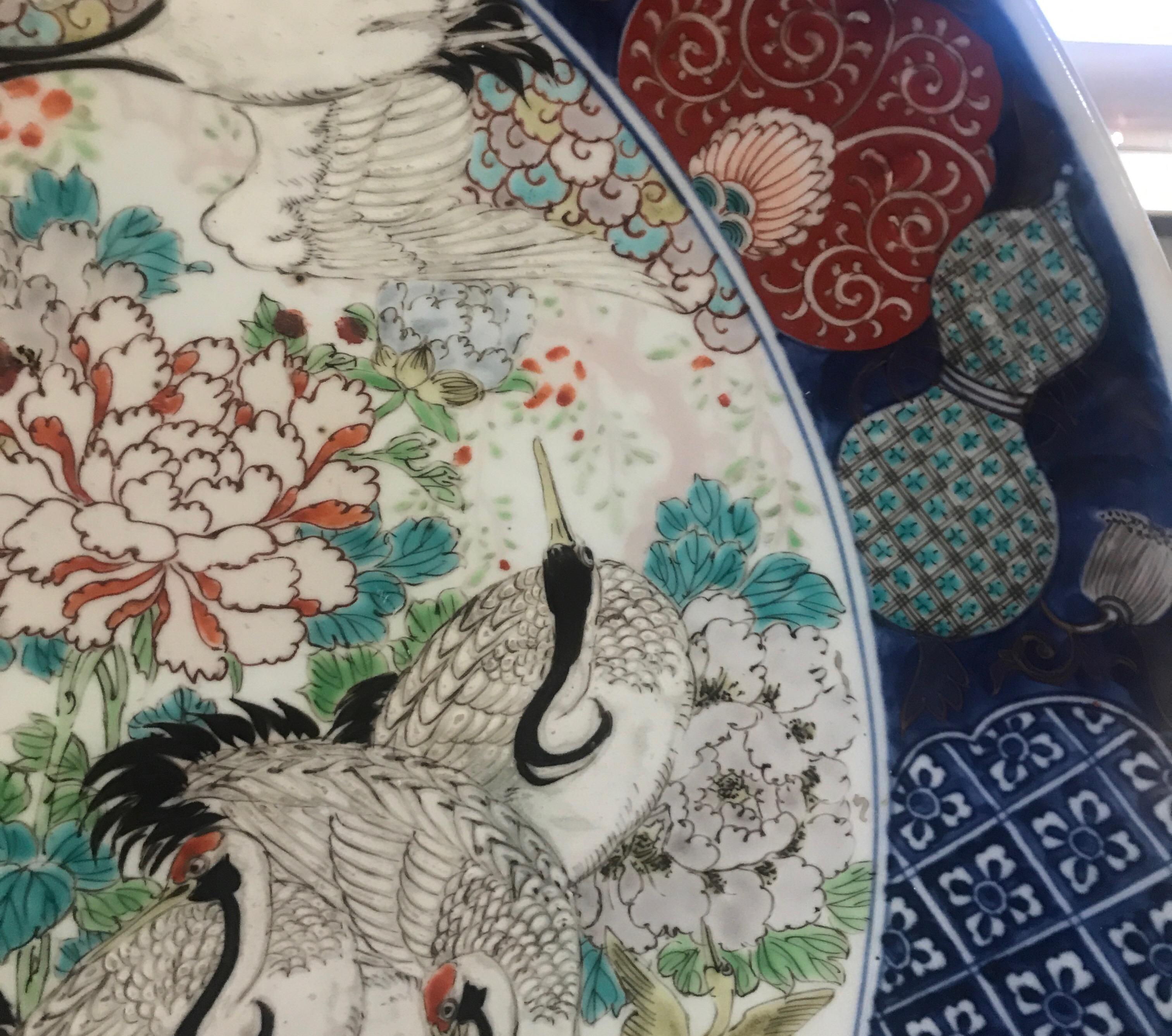Spectacular Antique Japanese 19th Century Imari Charger In Good Condition In Lambertville, NJ