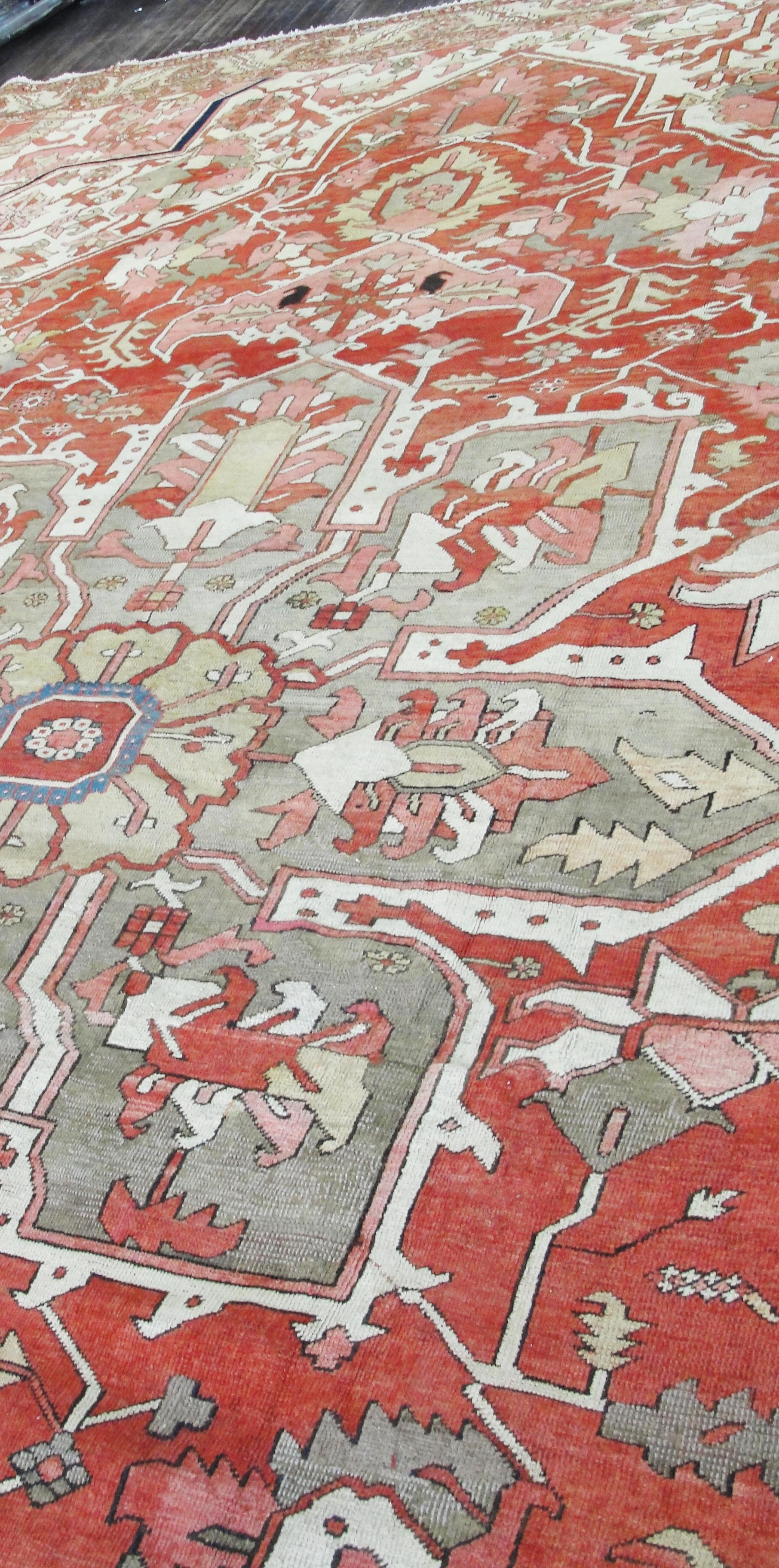 Antique Persian Serapi Carpet For Sale 3