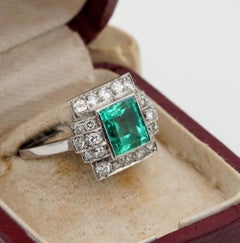 Spectacular Art Deco 2.05 Ct Colombian Emerald .60 Carat Diamond Platinum Ring