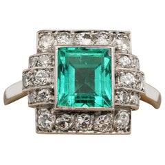 Antique Spectacular Art Deco 2.05 Ct Colombian Emerald .60 Carat Diamond Platinum Ring