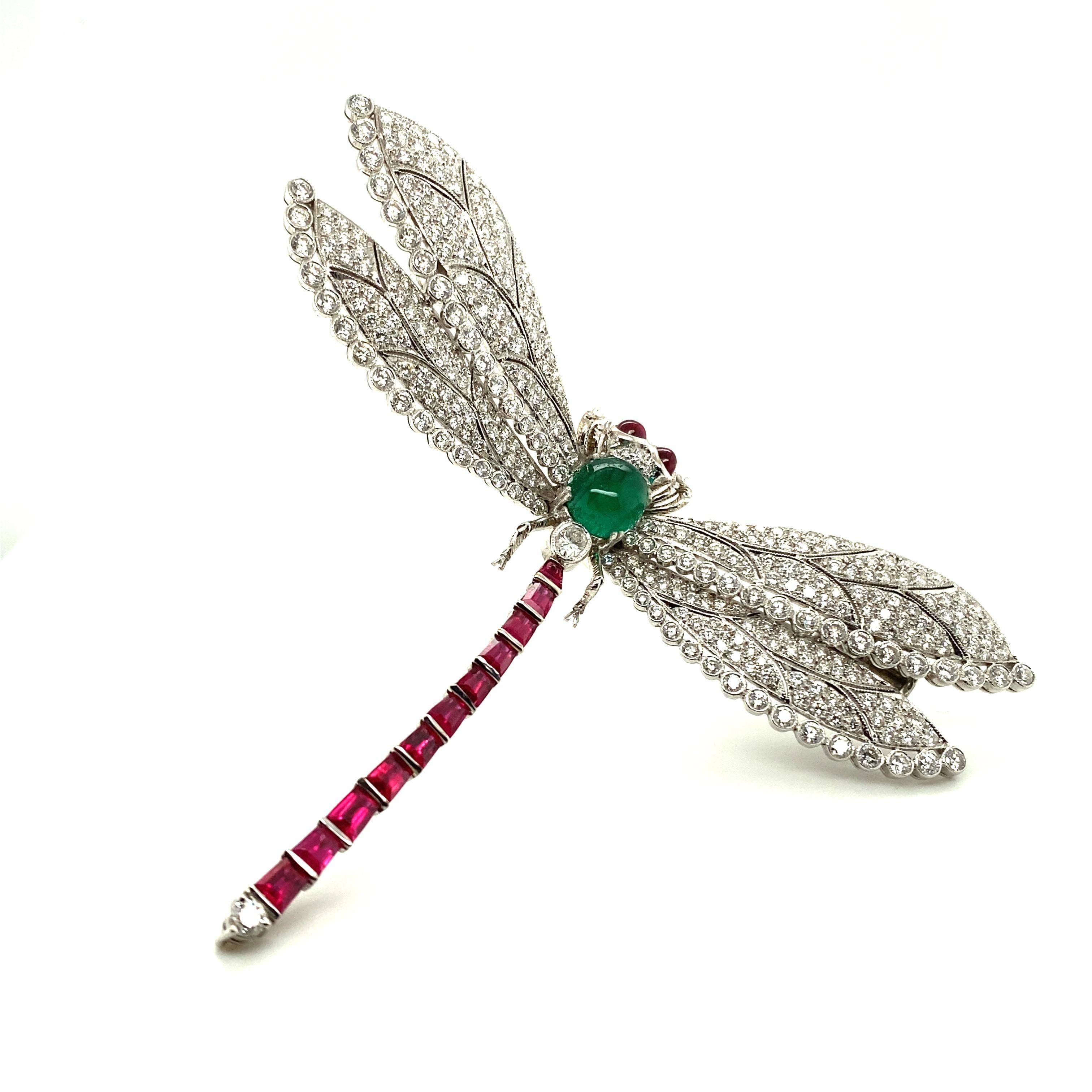 Brilliant Cut Spectacular Art Deco Style Dragonfly Brooch in 18 Karat White Gold