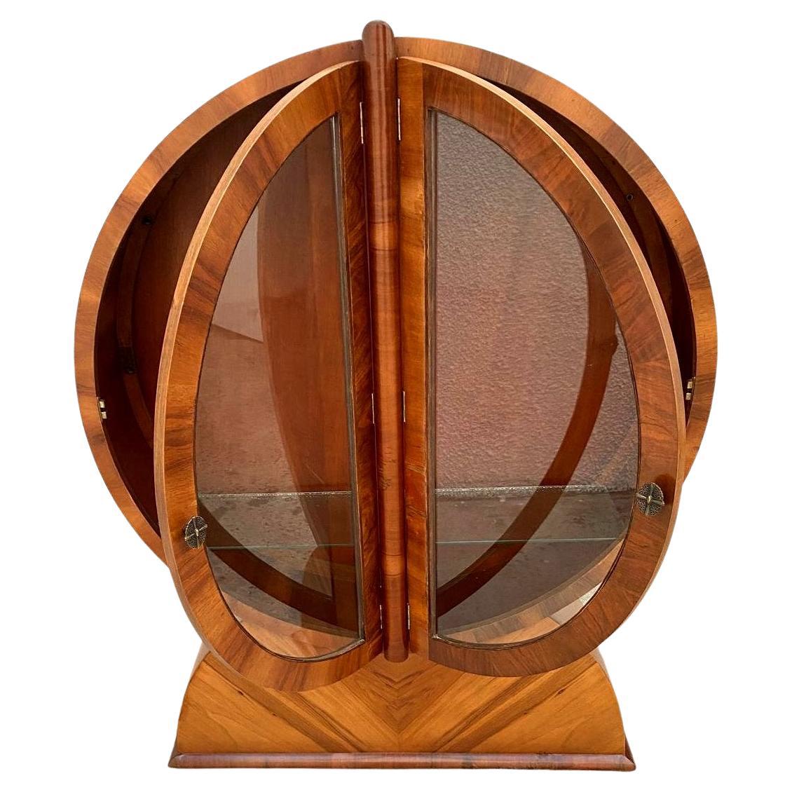 Spettacolare vetrinetta in noce Art Déco, inglese, 1930 ca. in vendita 7