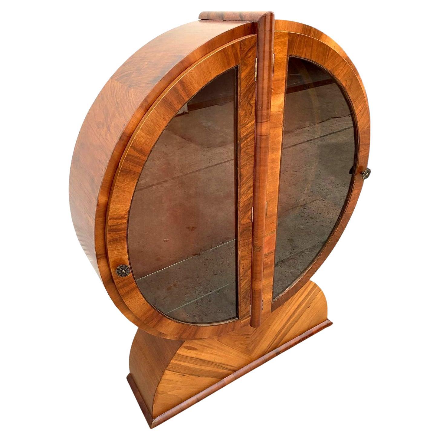 Spettacolare vetrinetta in noce Art Déco, inglese, 1930 ca. in vendita 2