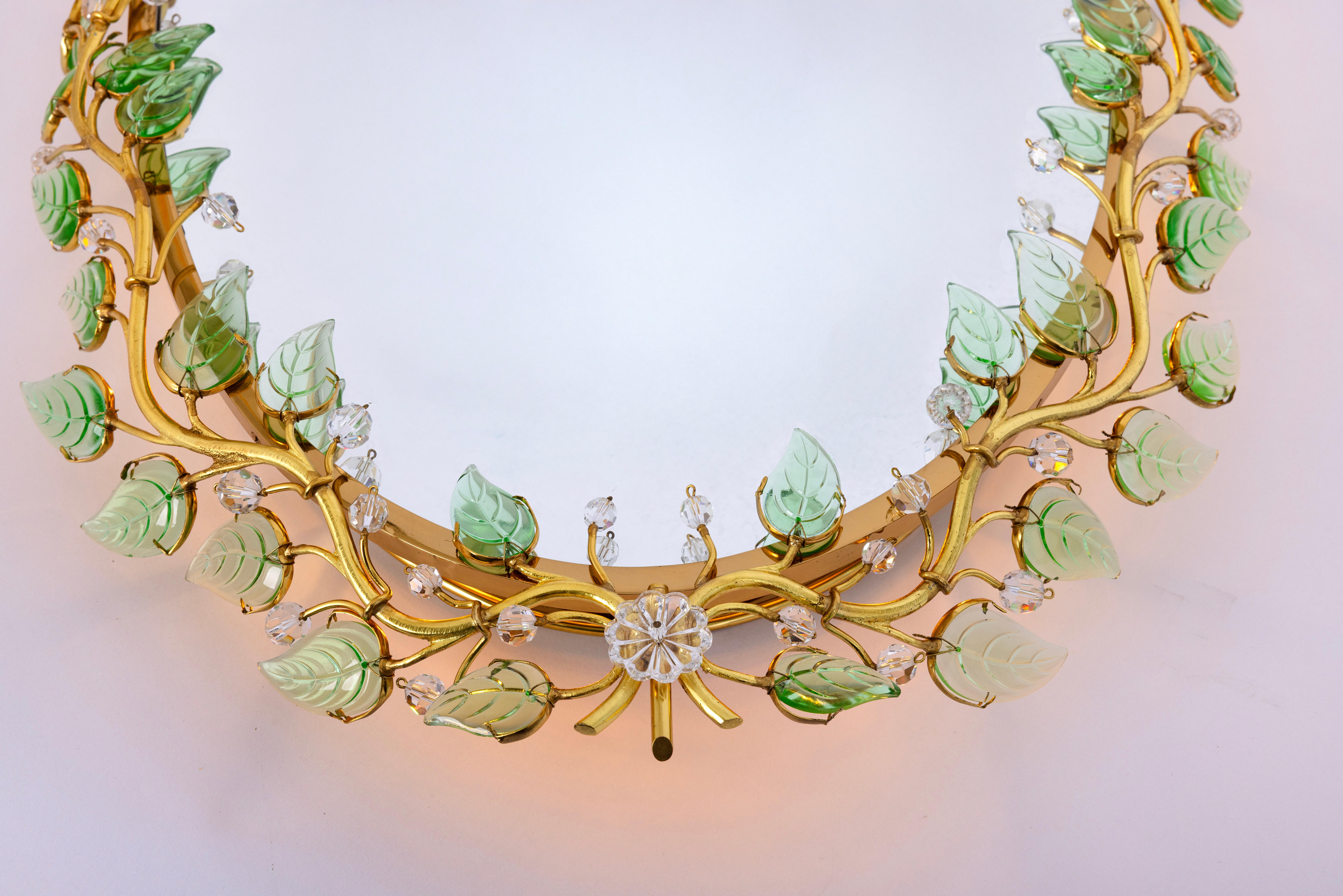 Allemand Spectaculaire miroir rétroéclairé en laiton et verre cristal de Palwa, Allemagne en vente